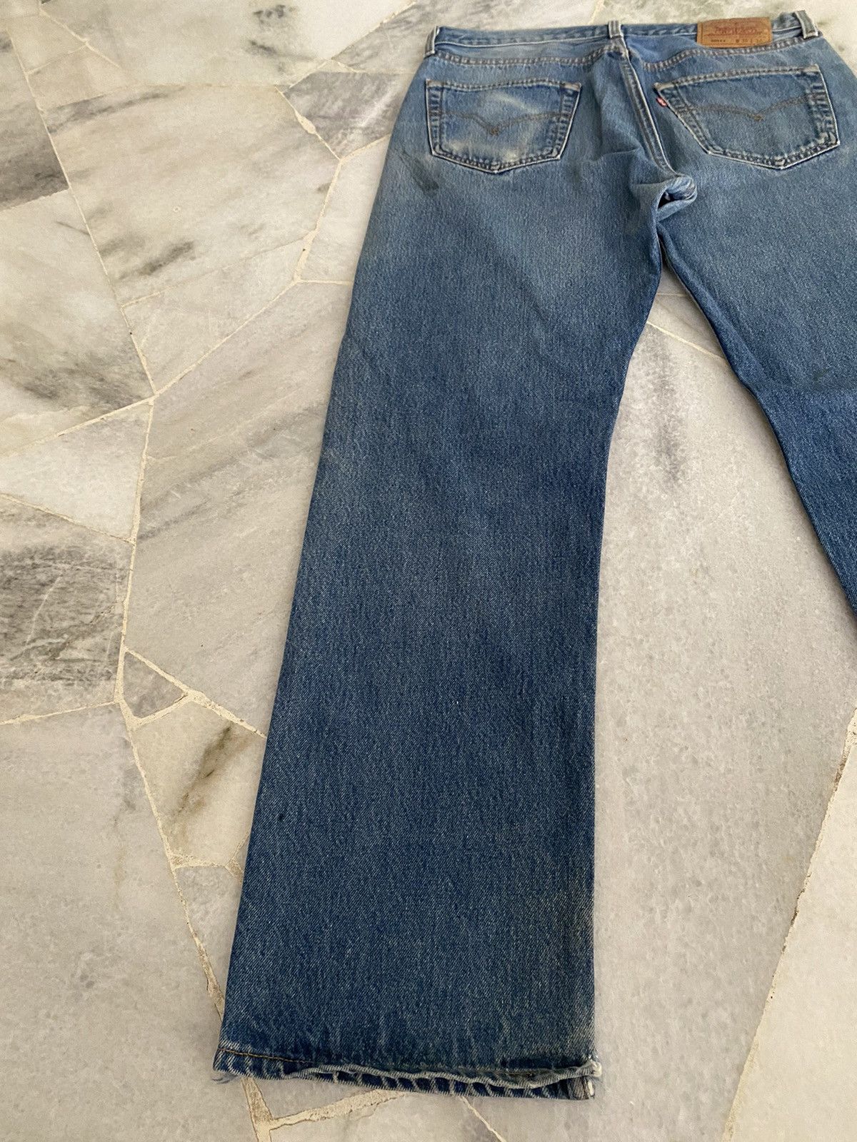 Levi's VINTAGE 90s LEVIS 501XX DISTRESSED DENIM JEANS Size US 33 - 13 Thumbnail