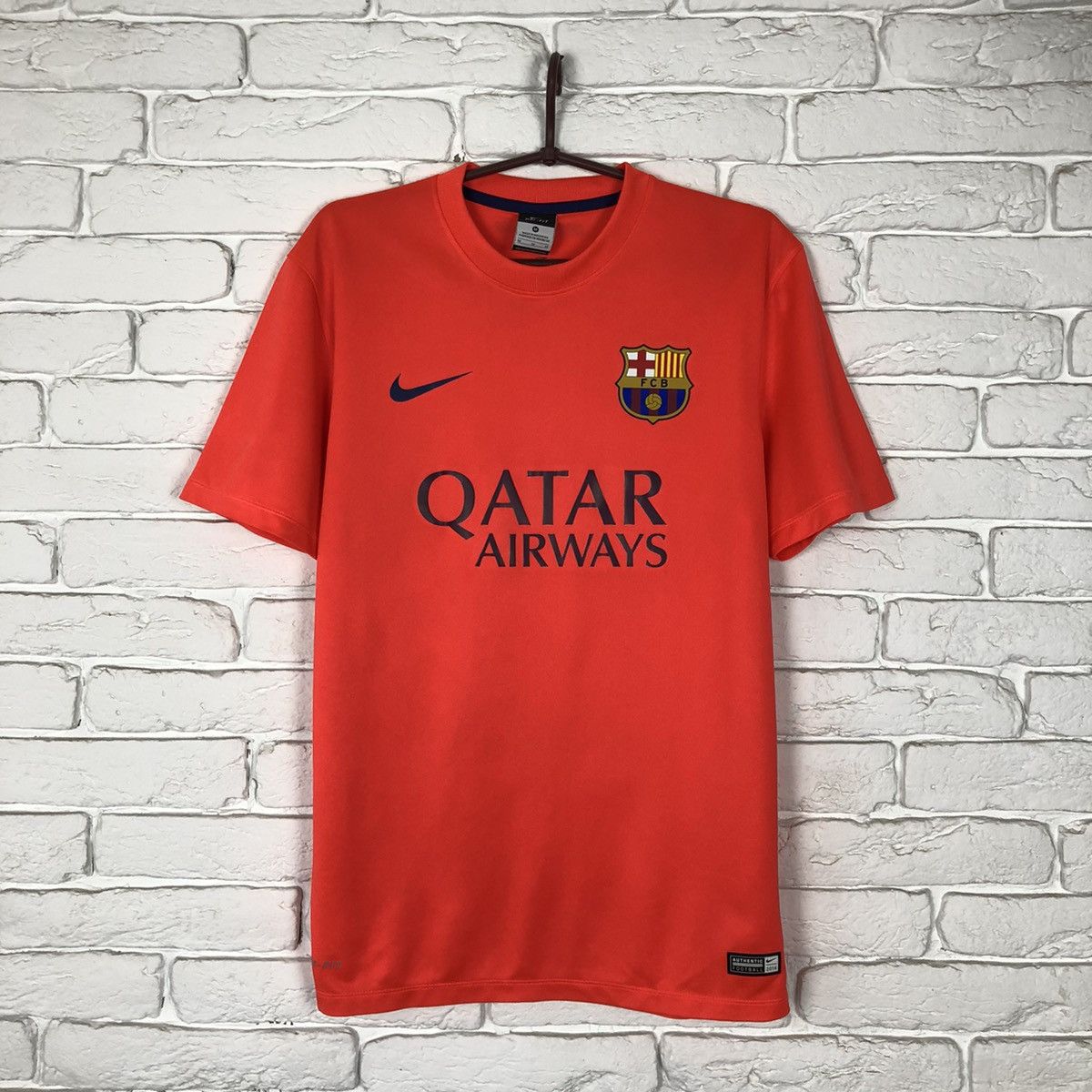 Nike Barcelona Nike 2014 2015 away jersey Size US M / EU 48-50 / 2 - 1 Thumbnail