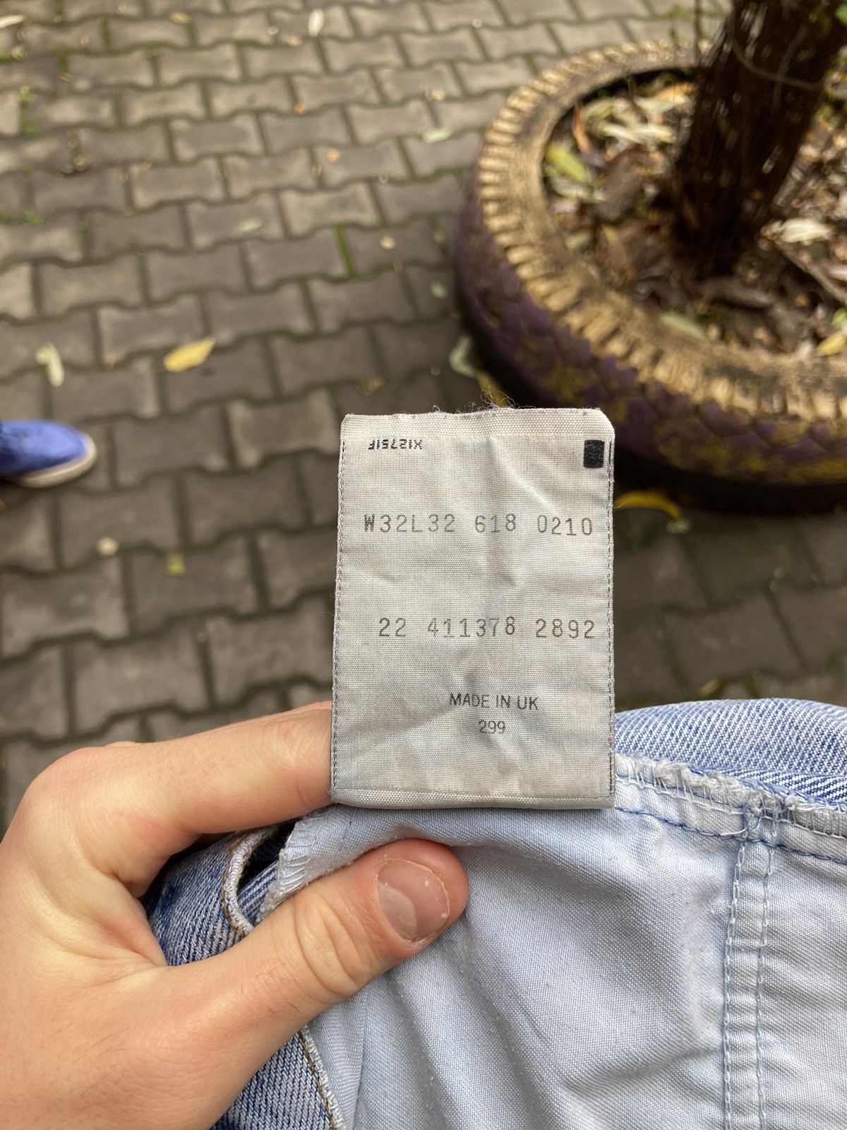 Levi's × Vintage Vintage Levi’s 501 90s washed denim jeans Y2K Rare Size US 32 / EU 48 - 4 Thumbnail