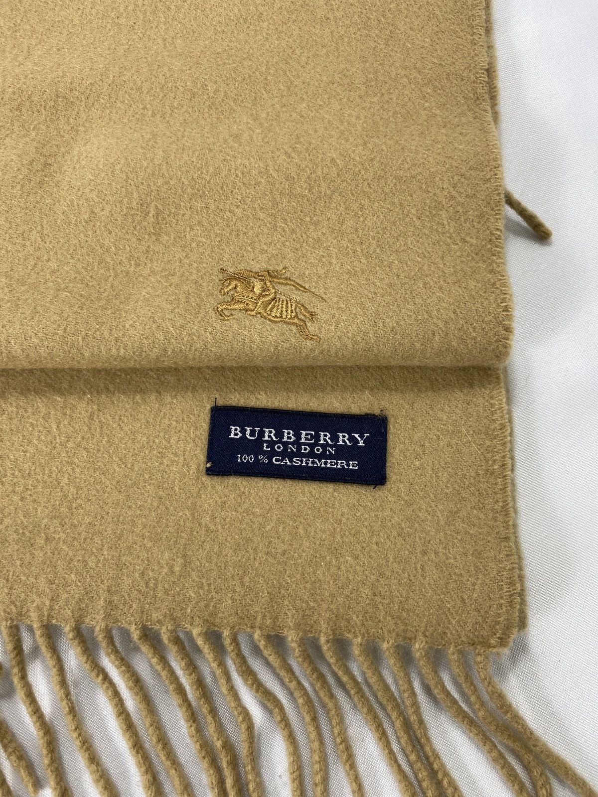Burberry Vintage Burberry Scarf/Muffler -T008 Size ONE SIZE - 4 Thumbnail