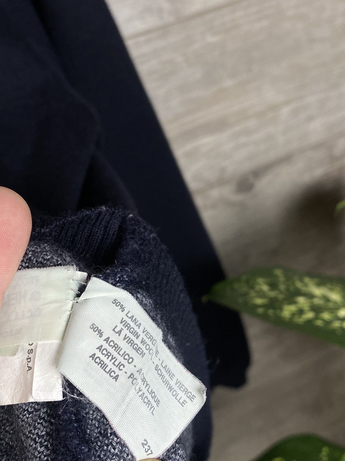 Valentino × Vintage Rare Valentino Jeans vintage wool sweater Size L Size US L / EU 52-54 / 3 - 9 Thumbnail