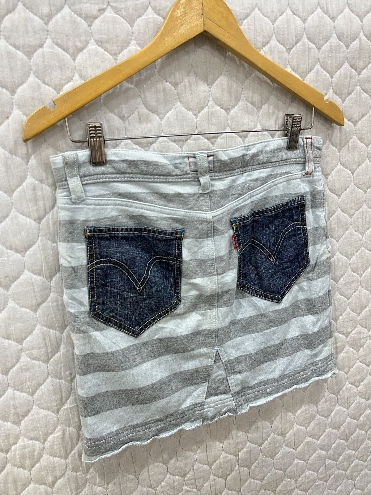 Hypebeast × Levi's (Sss). LEVIS REDLOOP HYPEBEAST SKIRTS Size 30" / US 8 / IT 44 - 3 Thumbnail