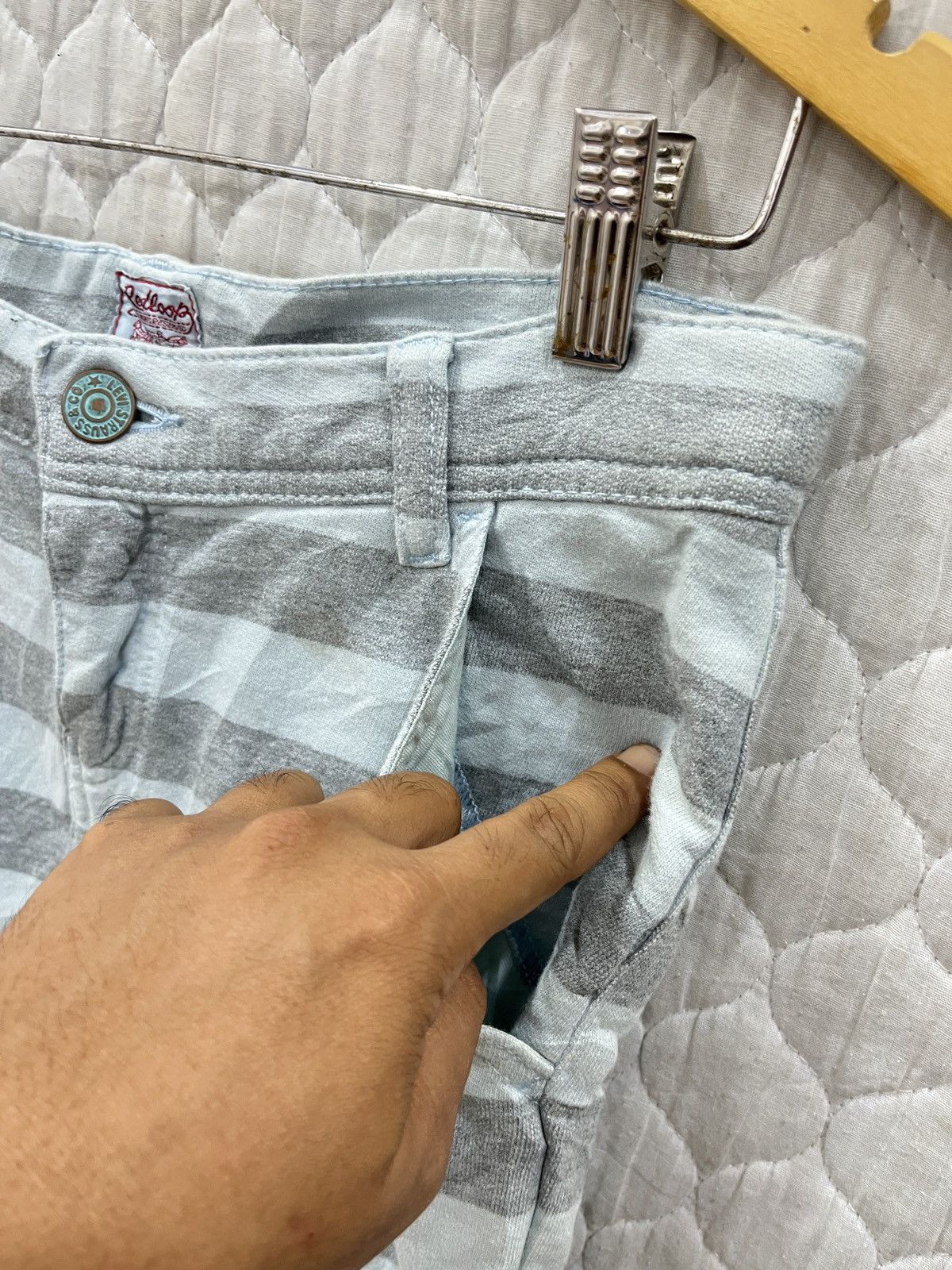 Hypebeast × Levi's (Sss). LEVIS REDLOOP HYPEBEAST SKIRTS Size 30" / US 8 / IT 44 - 7 Thumbnail