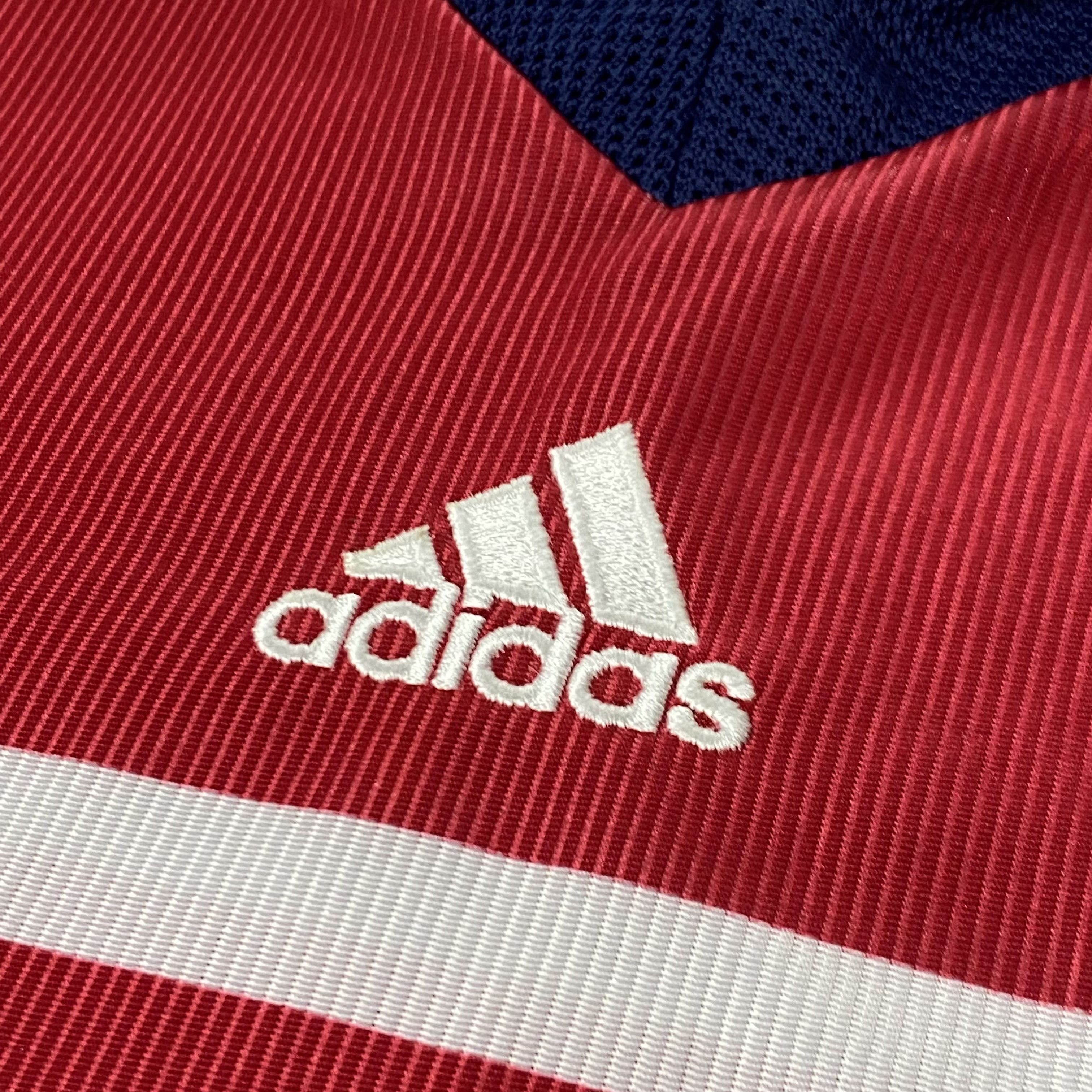 Adidas 1990s SOCCER RARE VINTAGE ADIDAS TEE Size US XL / EU 56 / 4 - 5 Thumbnail