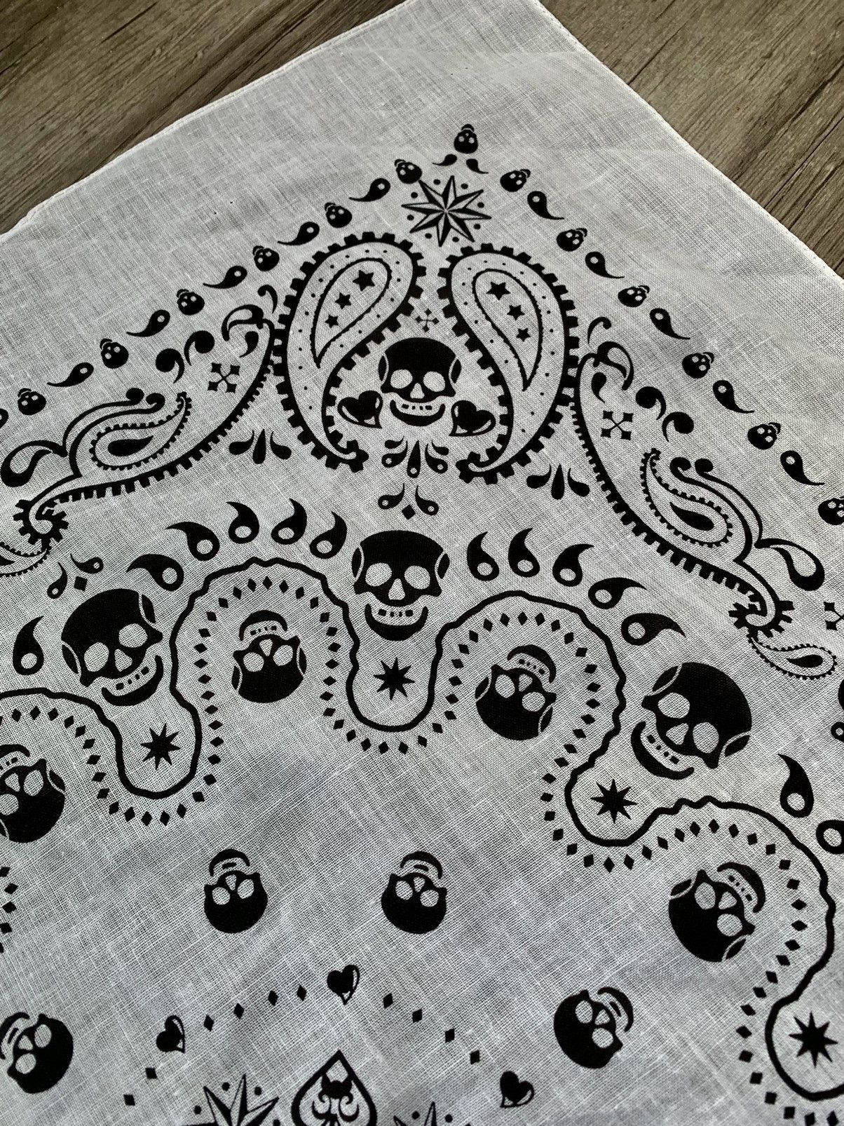Vintage Skull design Handkerchief Pocketsquares Size ONE SIZE - 4 Thumbnail