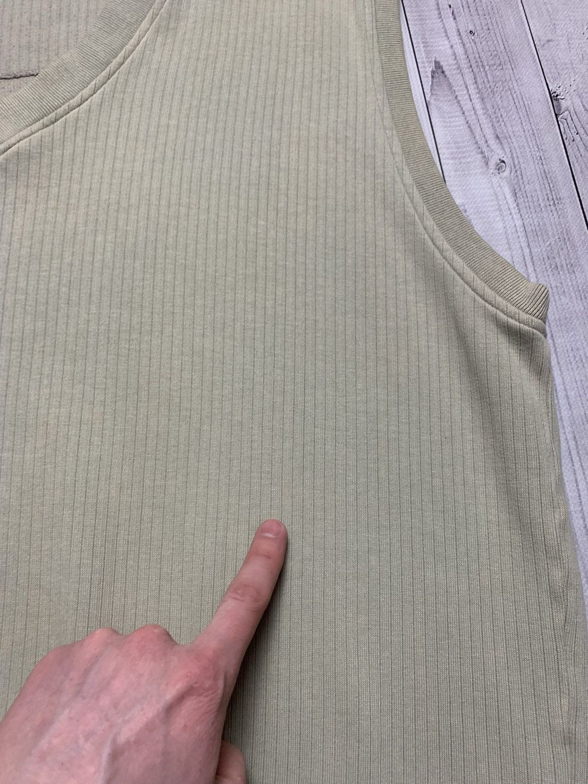 Nike × Vintage Vintage Nike vest logo size L Size US L / EU 52-54 / 3 - 5 Thumbnail