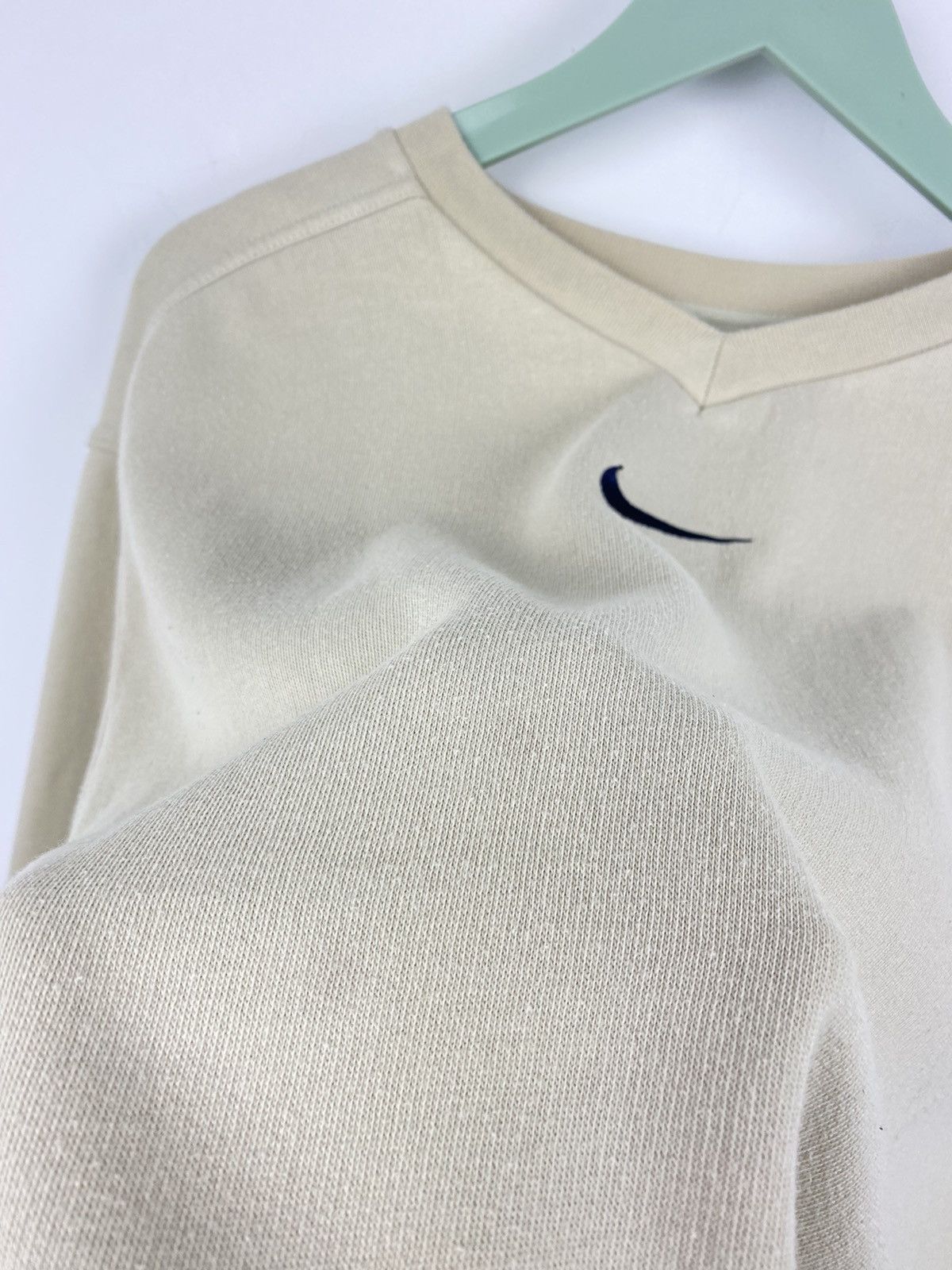 Nike Vintage Y2K Nike V Neck Logo Swoosh Sweatshirt Stussy Hardy Size US S / EU 44-46 / 1 - 5 Thumbnail