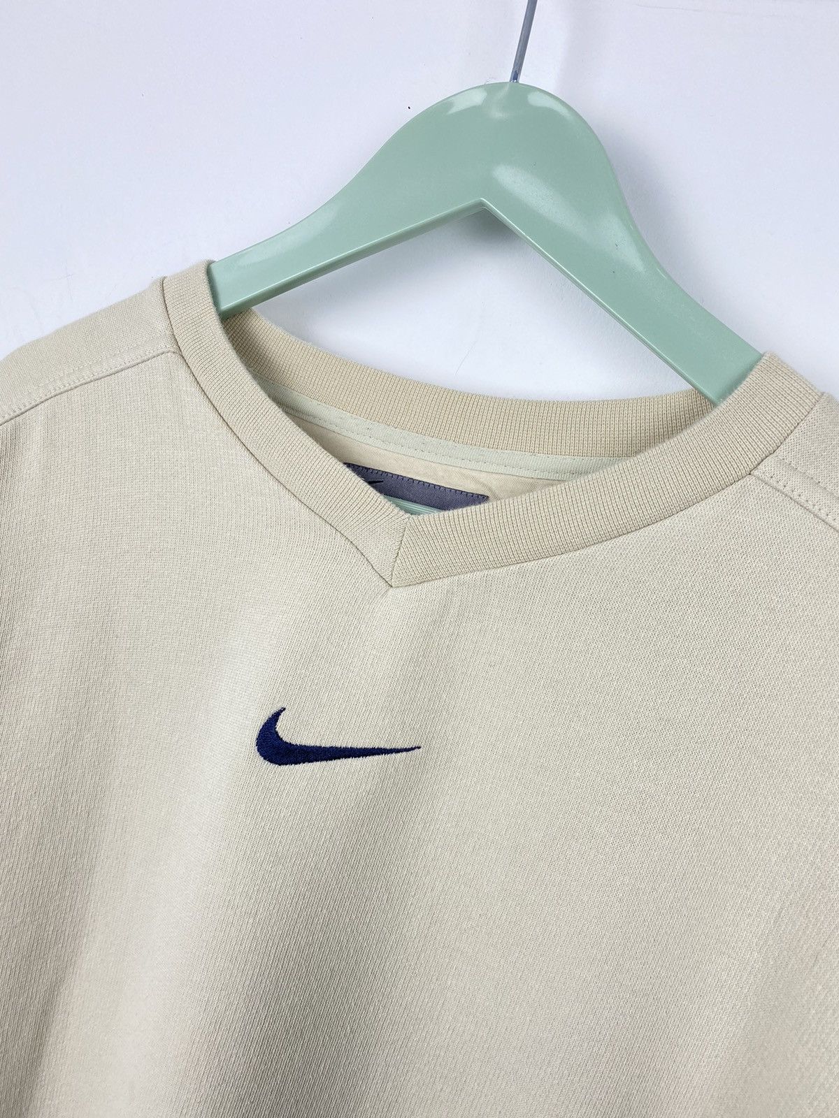 Nike Vintage Y2K Nike V Neck Logo Swoosh Sweatshirt Stussy Hardy Size US S / EU 44-46 / 1 - 2 Thumbnail