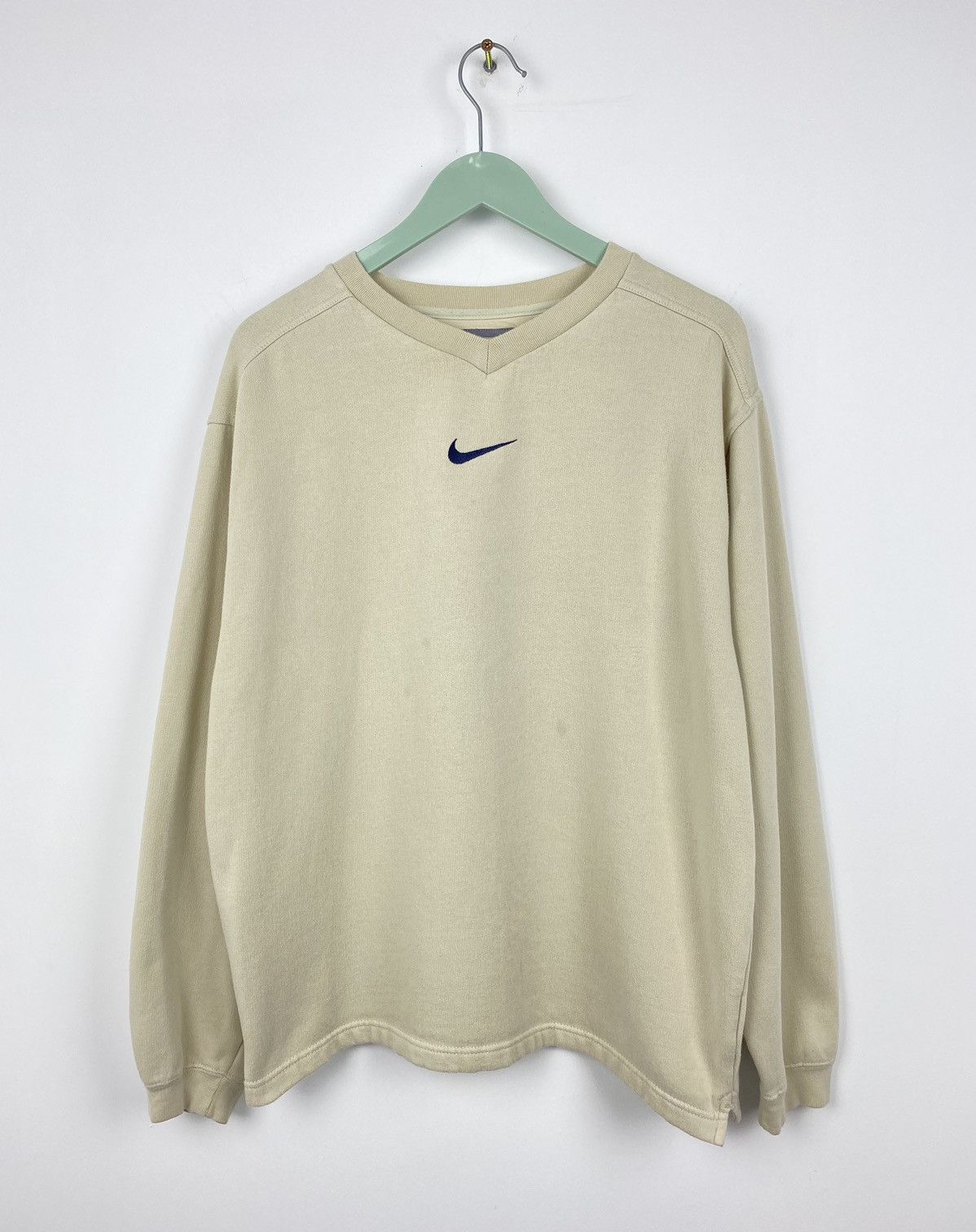 Nike Vintage Y2K Nike V Neck Logo Swoosh Sweatshirt Stussy Hardy Size US S / EU 44-46 / 1 - 1 Thumbnail