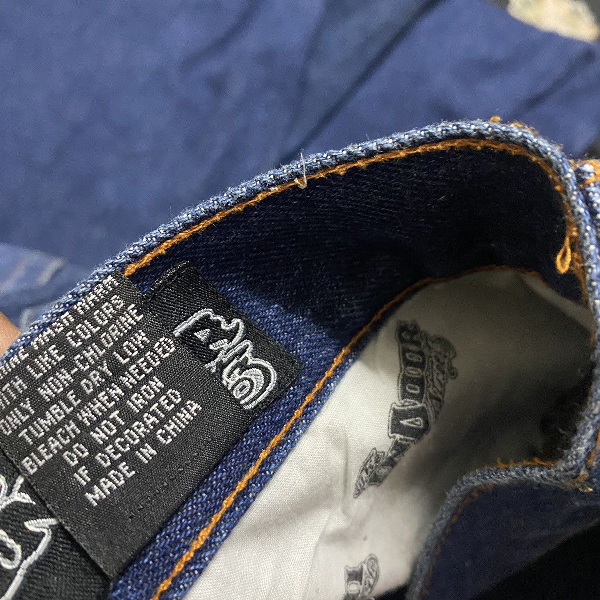 Vintage Vintage THE INDOOR STREET3 Denim Baggy Jeans Size US 31 - 17 Thumbnail
