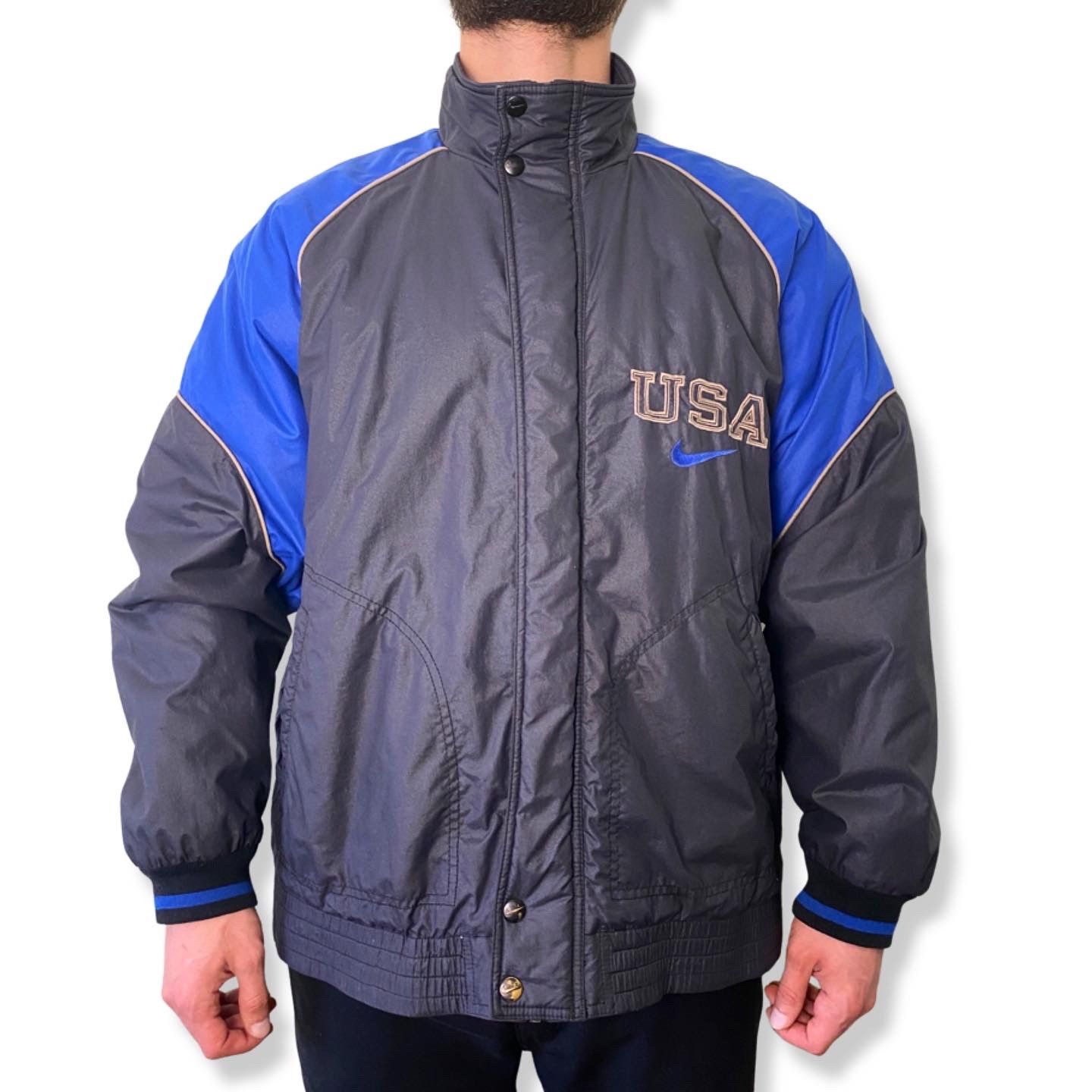 Nike USA Swoosh Embroidered Big Logo Nylon Jacket Vintage 90s Size US M / EU 48-50 / 2 - 3 Thumbnail