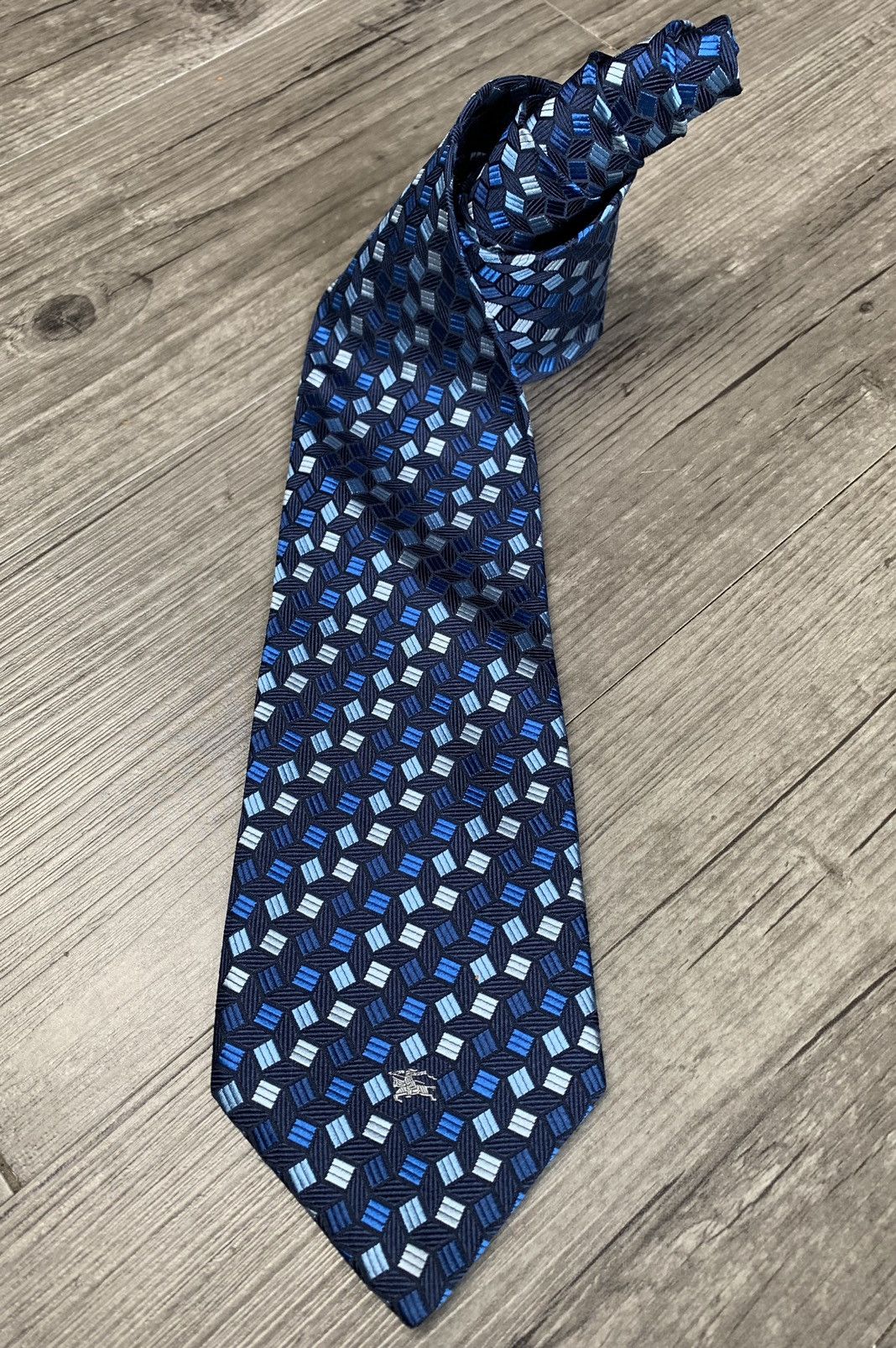Burberry Burberry Necktie Size ONE SIZE - 1 Thumbnail