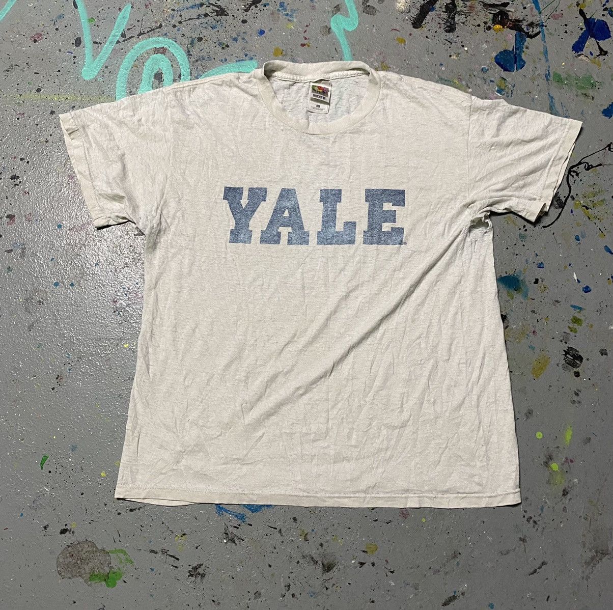 Vintage Yale T-shirt 90s | Grailed