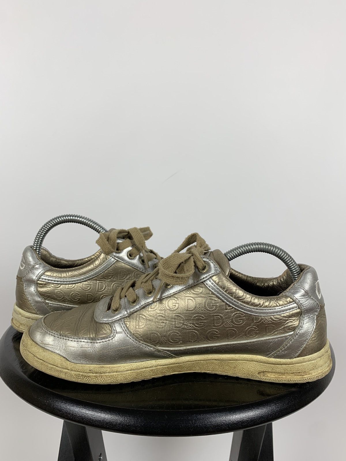Dolce & Gabbana Vintage Dolce&Gabbana Mouse Monogram Low Top Sneakers Size US 8 / IT 38 - 12 Thumbnail