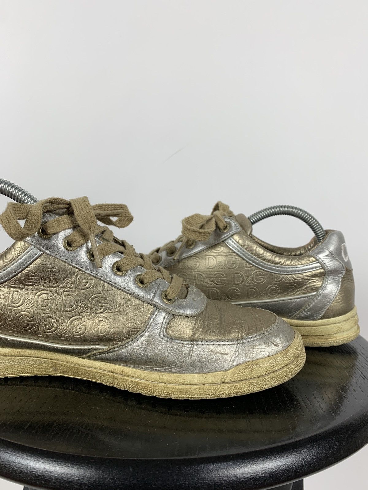 Dolce & Gabbana Vintage Dolce&Gabbana Mouse Monogram Low Top Sneakers Size US 8 / IT 38 - 17 Thumbnail