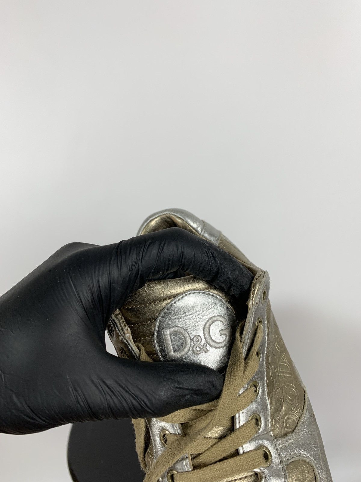 Dolce & Gabbana Vintage Dolce&Gabbana Mouse Monogram Low Top Sneakers Size US 8 / IT 38 - 20 Thumbnail