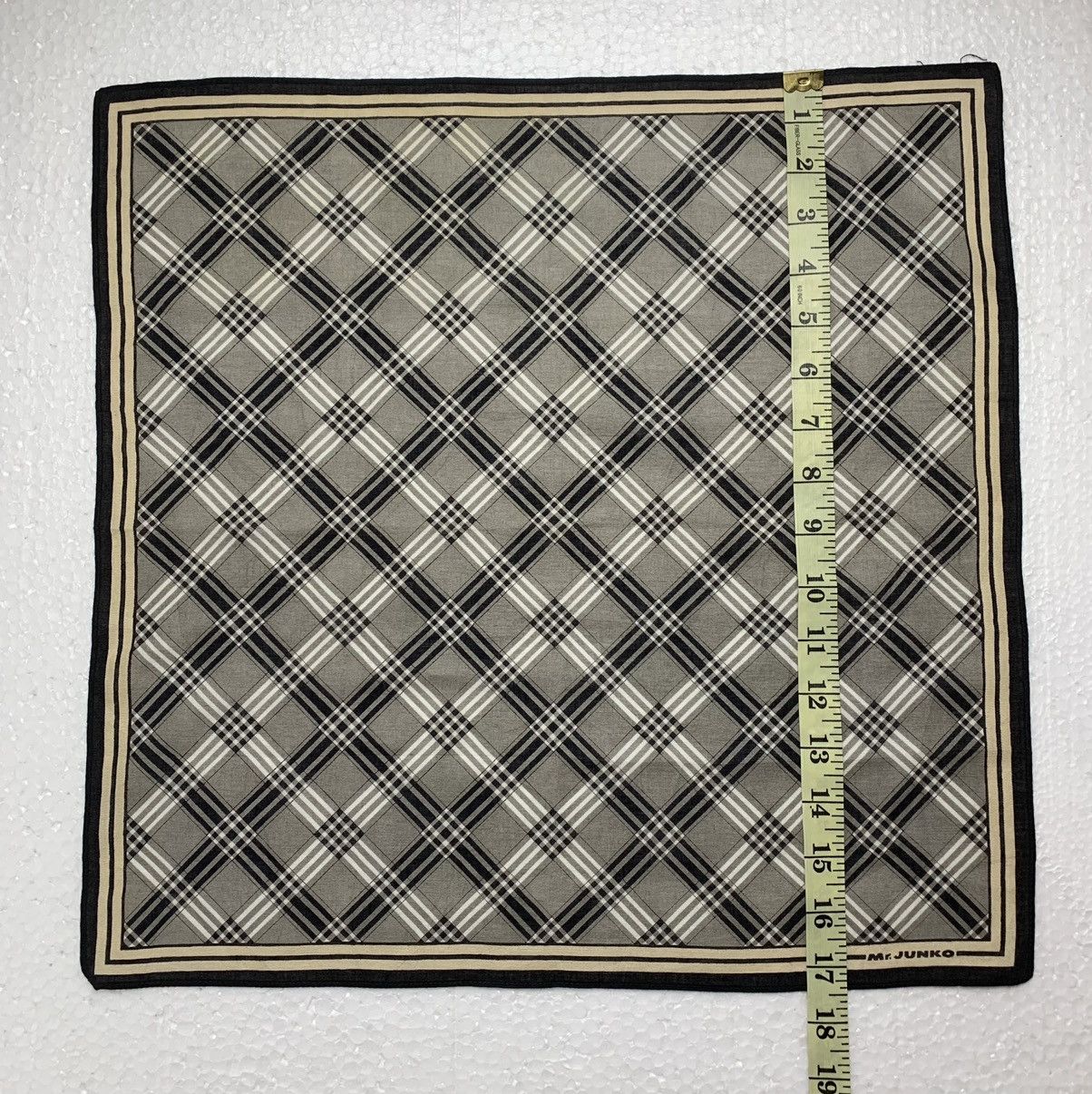Mr. Junko Mr. Junko Handkerchief Neckerchief Pocketsquares Size ONE SIZE - 5 Thumbnail