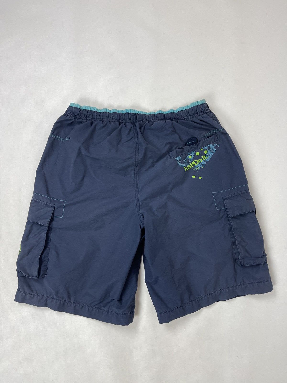 Nike Nike vintage y2k nylon cotton cargo shorts logo swoosh Size US 36 / EU 52 - 2 Thumbnail