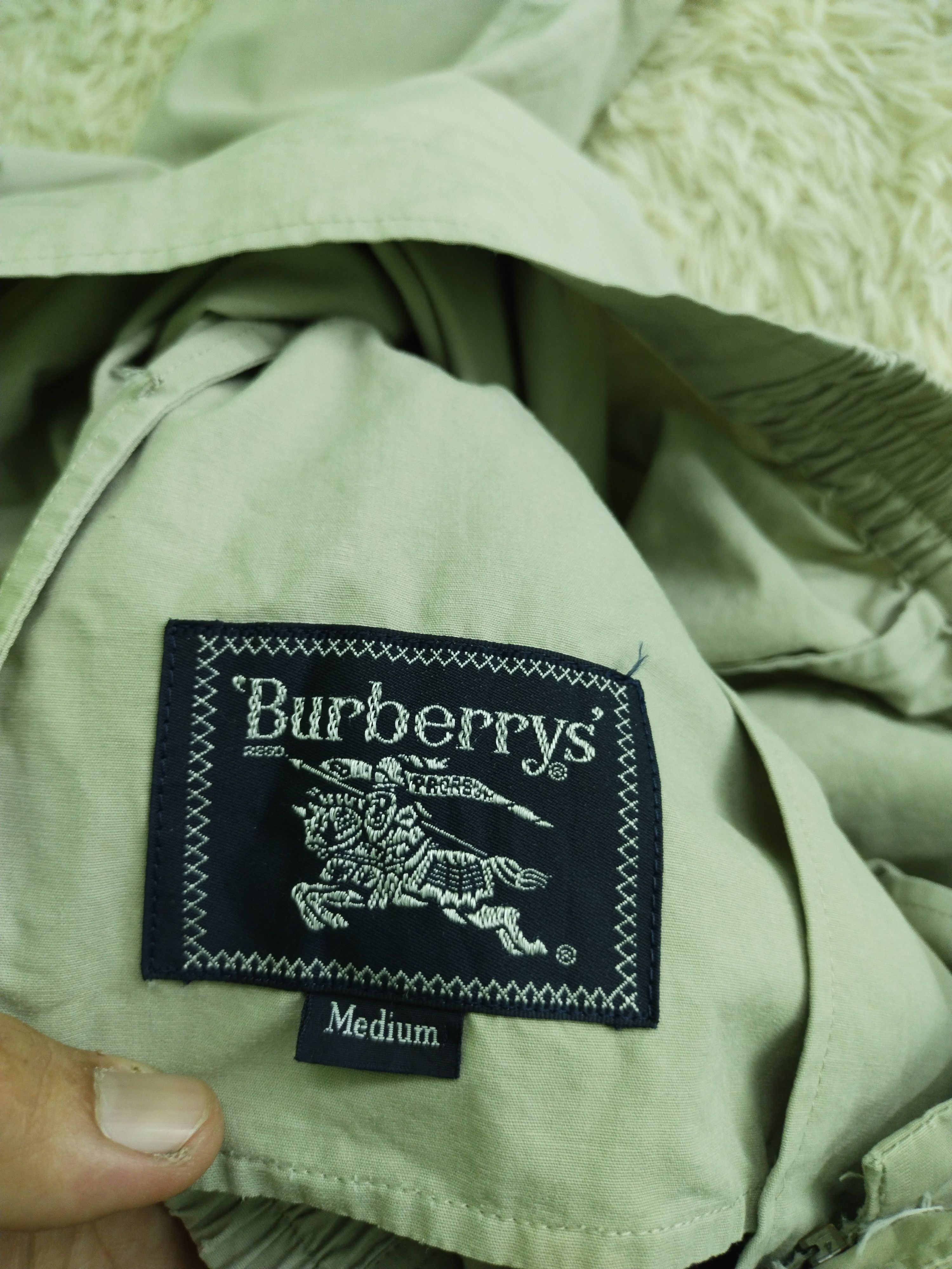 Burberry VINTAGE 80s BURBERRY LIGHT JACKET Size US M / EU 48-50 / 2 - 13 Thumbnail