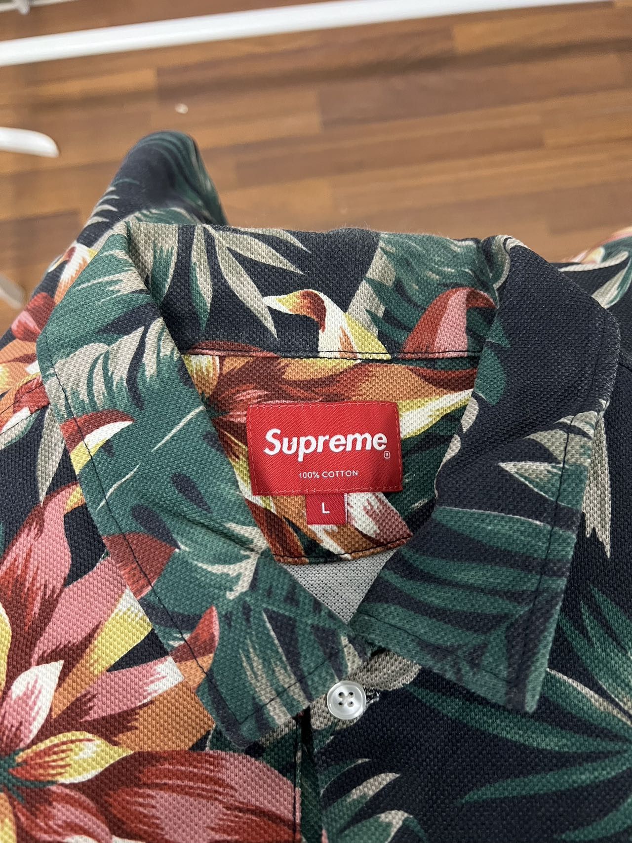 Supreme SUPREME FLORAL POLO SHORT BLACK SS12 SIZE L Size US L / EU 52-54 / 3 - 4 Thumbnail