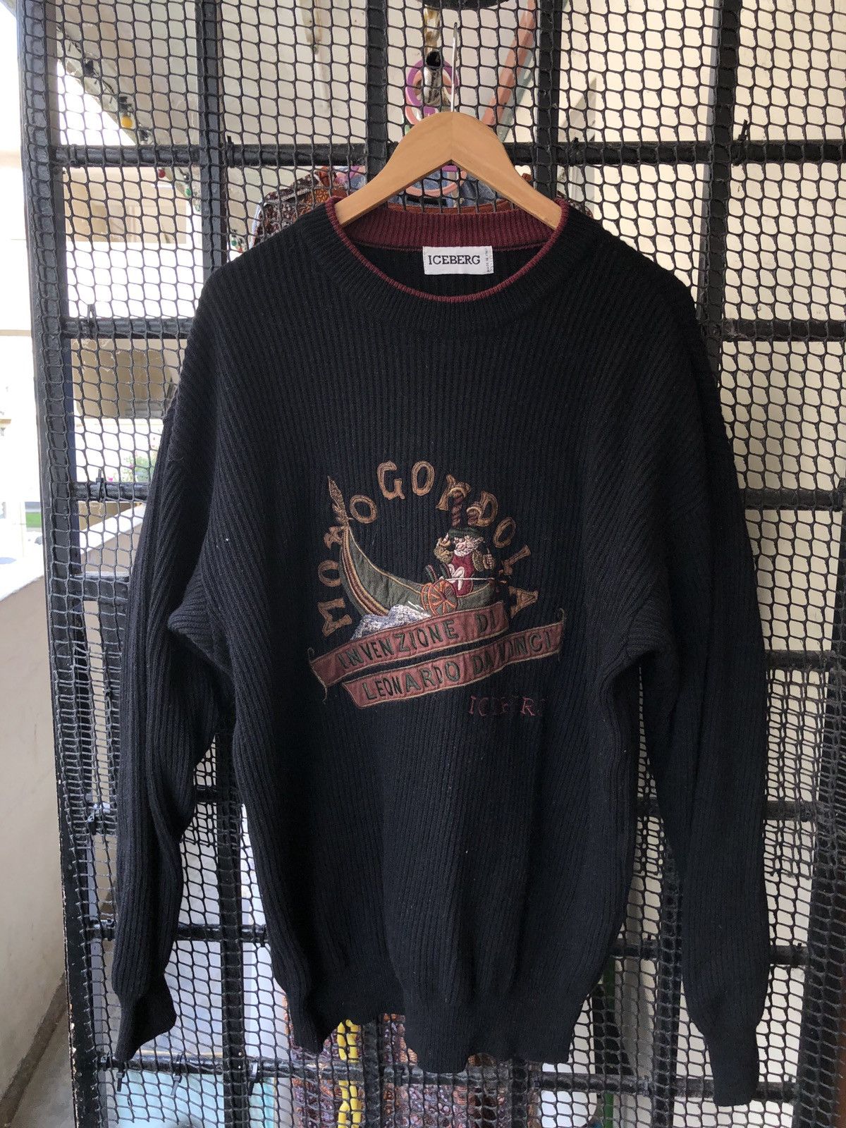 VINTAGE ICEBERG LEONARDO DA VINCI SWEATSHIRT