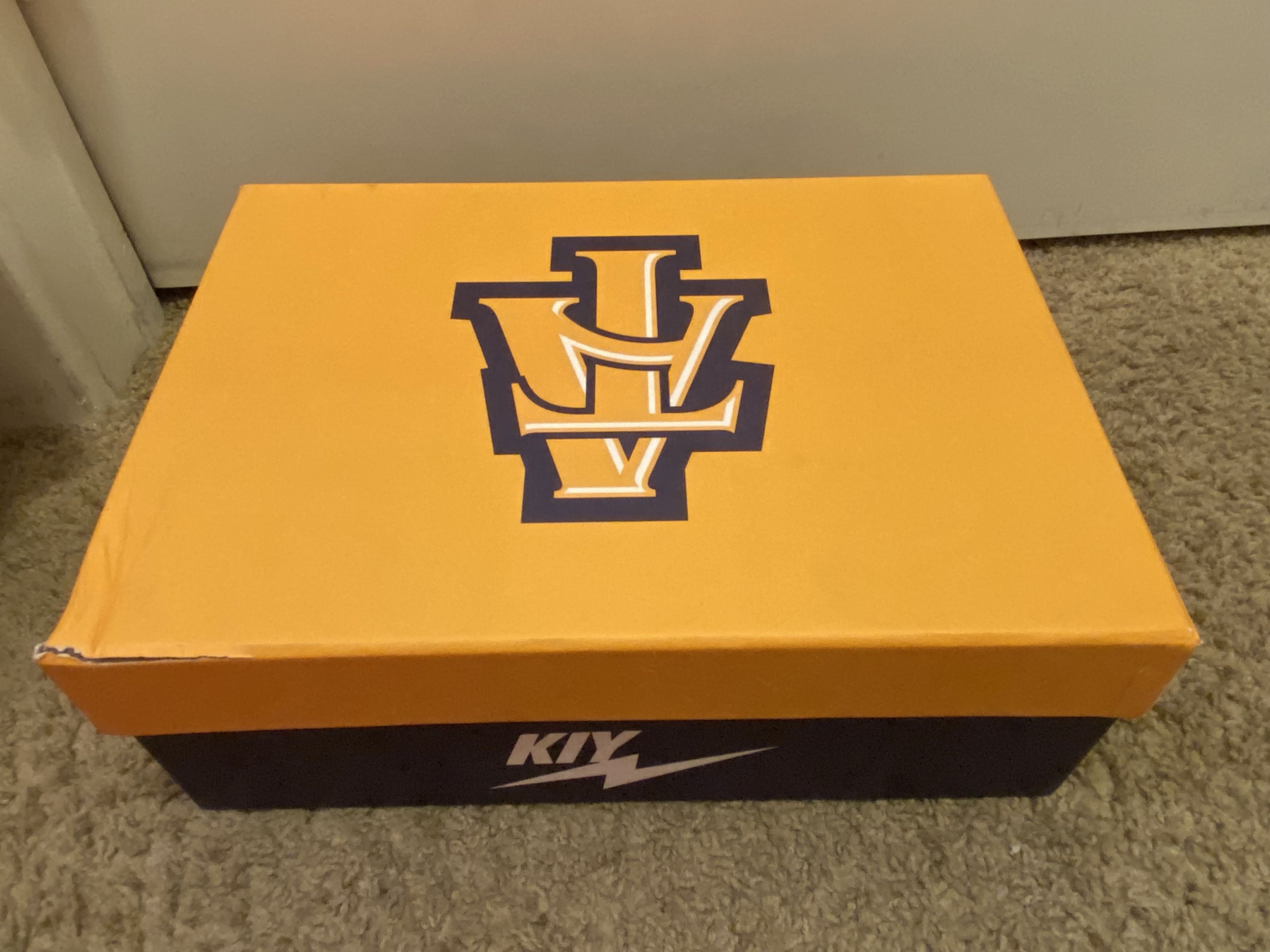 Reves Paris KOOL KIY NCAT ( NORTH CAROLINA A&T) Grailed