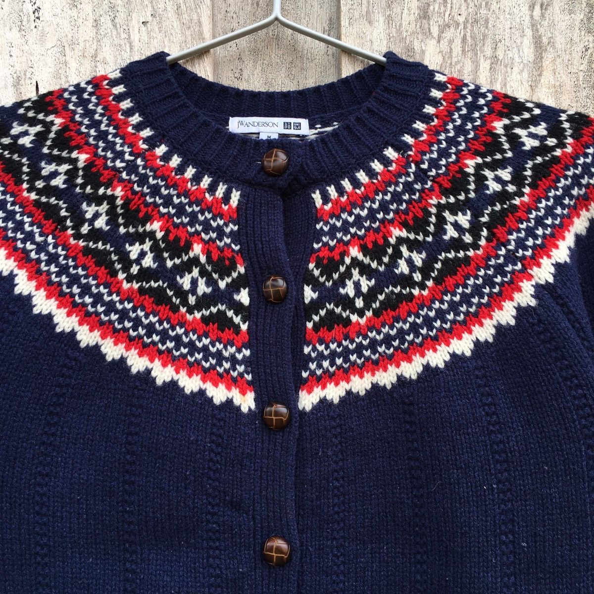 JW Anderson × Native × Uniqlo J.W.Anderson X Uniqlo Native Knit Sweatshirt Size M / US 6-8 / IT 42-44 - 2 Thumbnail