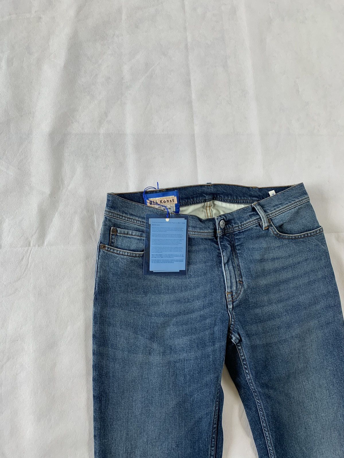 Acne Studios 31 x 34 South Denim in Mid Blue Size US 31 - 4 Thumbnail