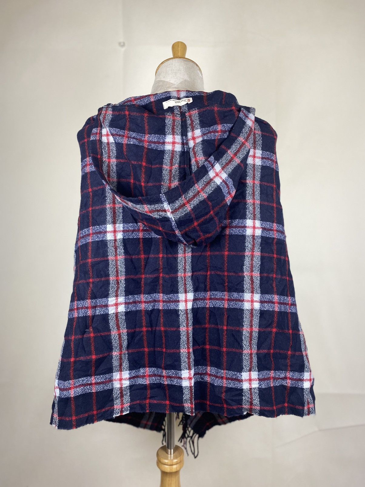 Japanese Brand Winter Cloaks Cape Poncho With Hoodie Size US M / EU 48-50 / 2 - 3 Thumbnail