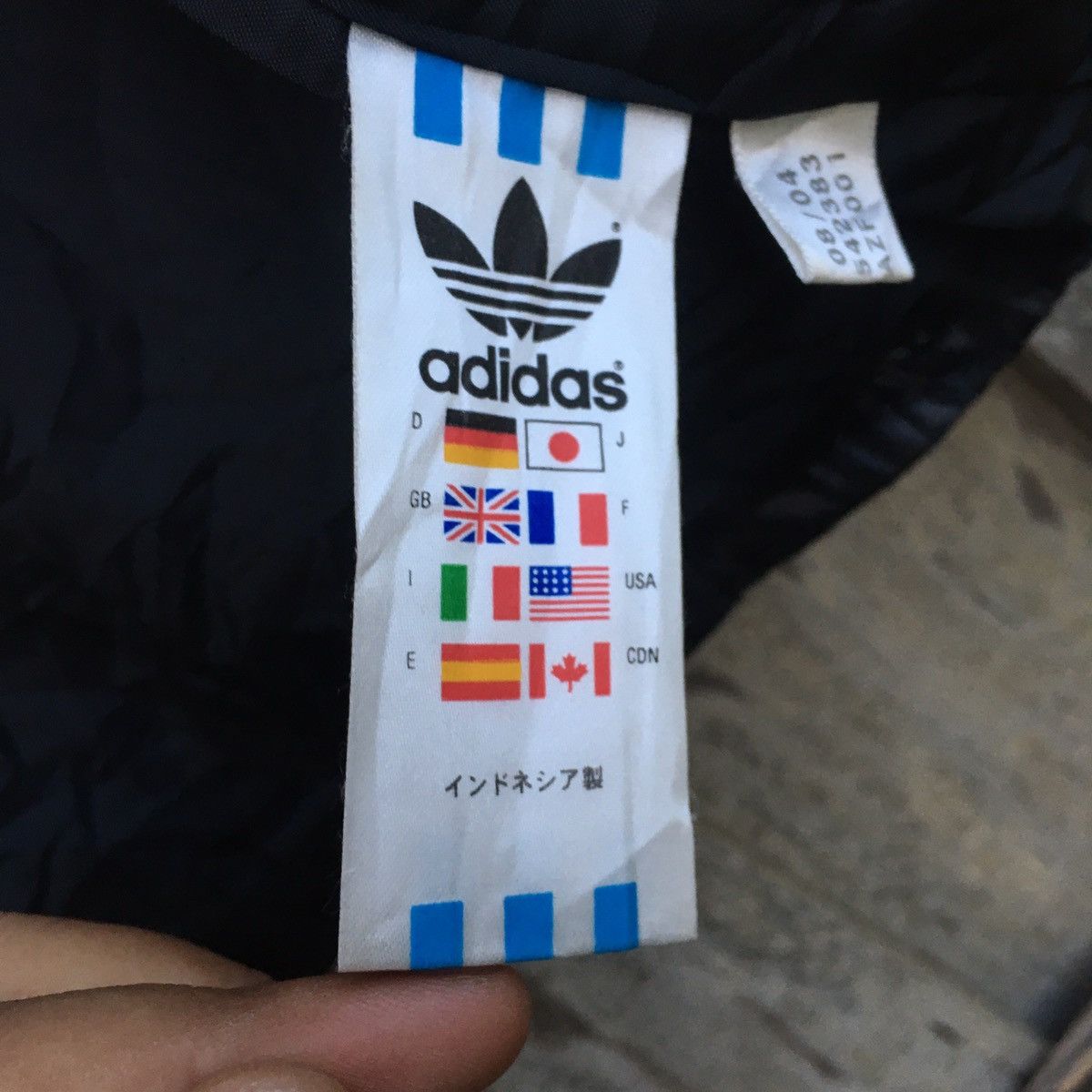 Adidas × Sports Specialties × Vintage Vintage Adidas Puffer Jacket Big Logo Size US XL / EU 56 / 4 - 9 Thumbnail