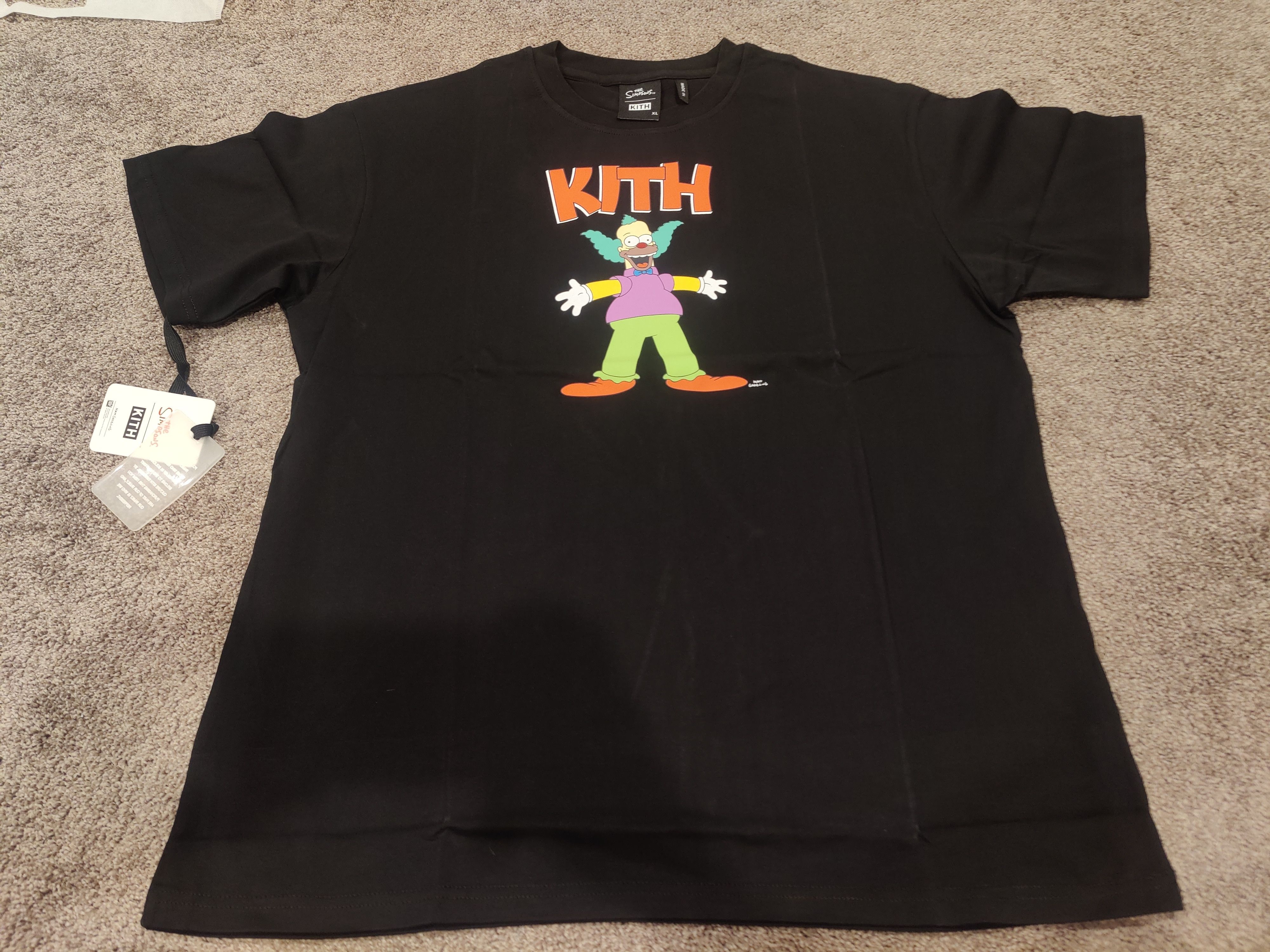 Kith x The Simpsons Krusty Tシャツ ブラック Kith x The Simpsons Krusty Tシャツ ブラック