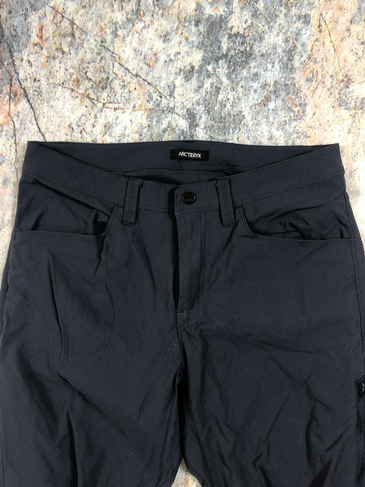 Arc'teryx Arcteryx navy pants Size US 32 / EU 48 - 2 Thumbnail
