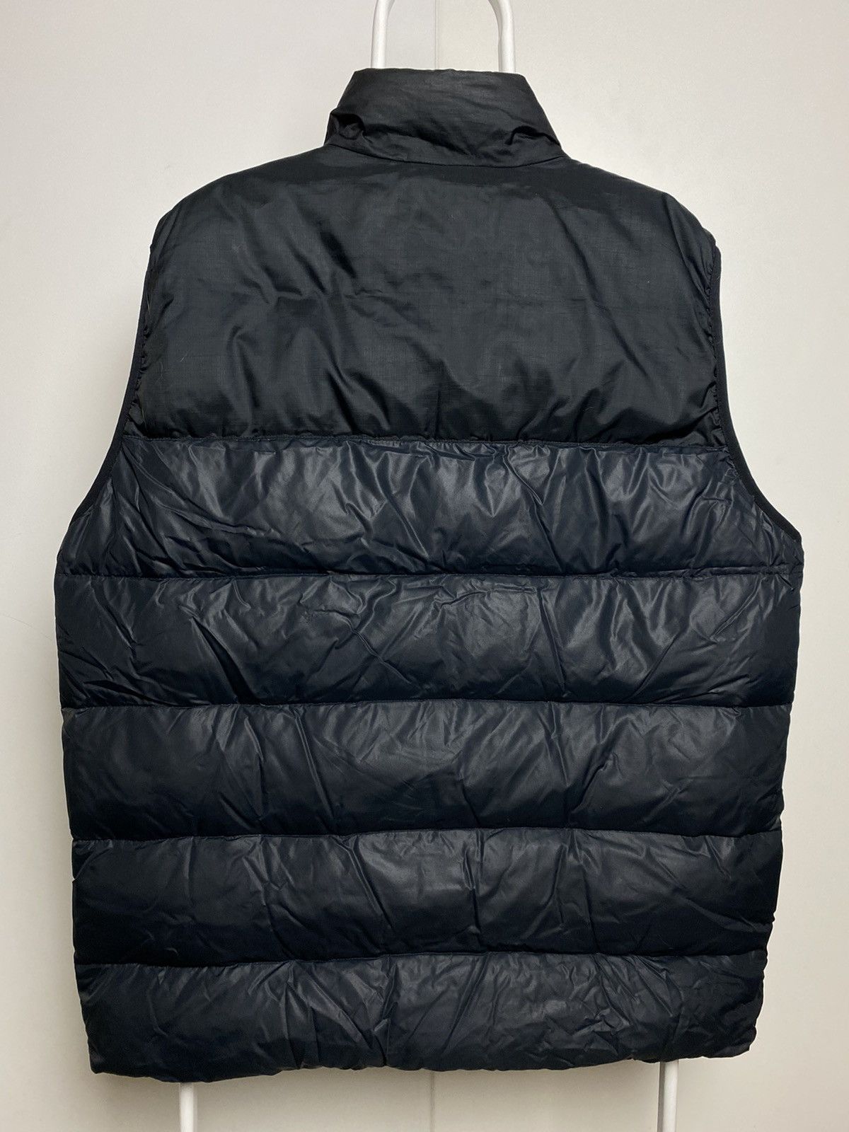 Nike × Vintage Nike vintage black puffer vest small swoosh 2000s Size US XL / EU 56 / 4 - 8 Thumbnail