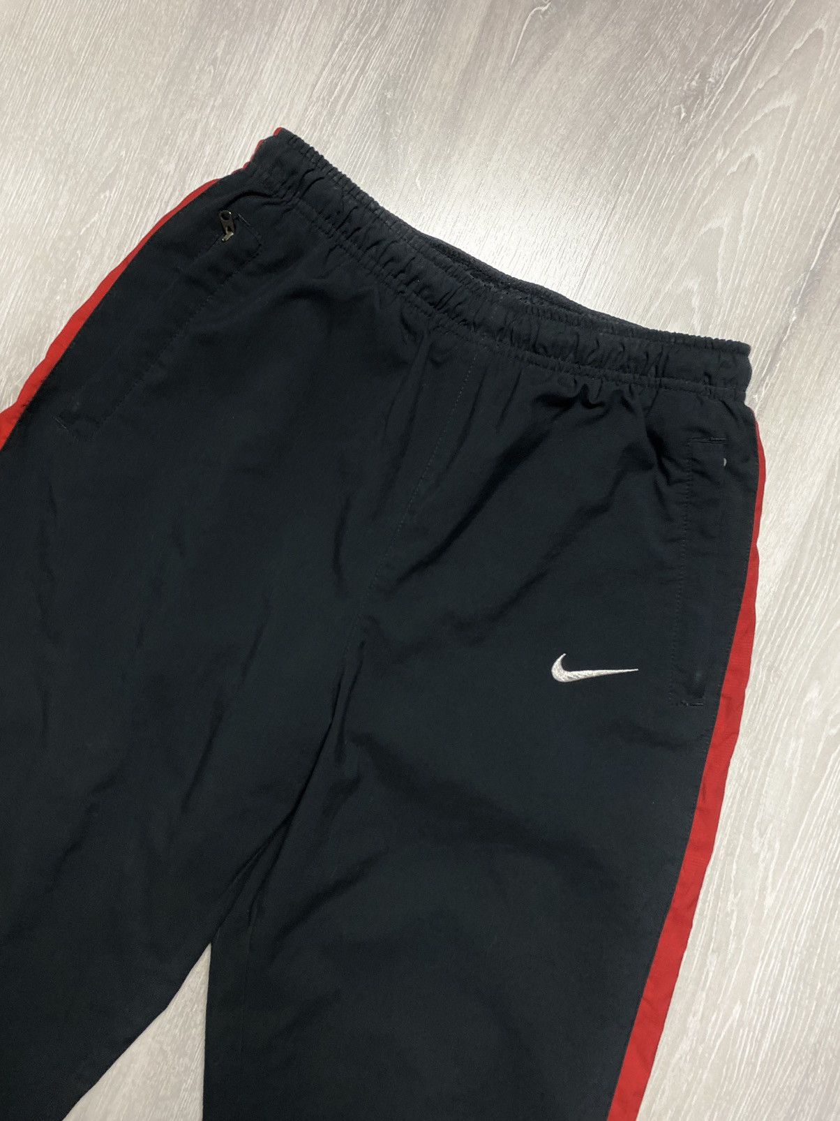 Nike × Vintage Nike vintage black red track pants small swoosh Size US 30 / EU 46 - 2 Thumbnail