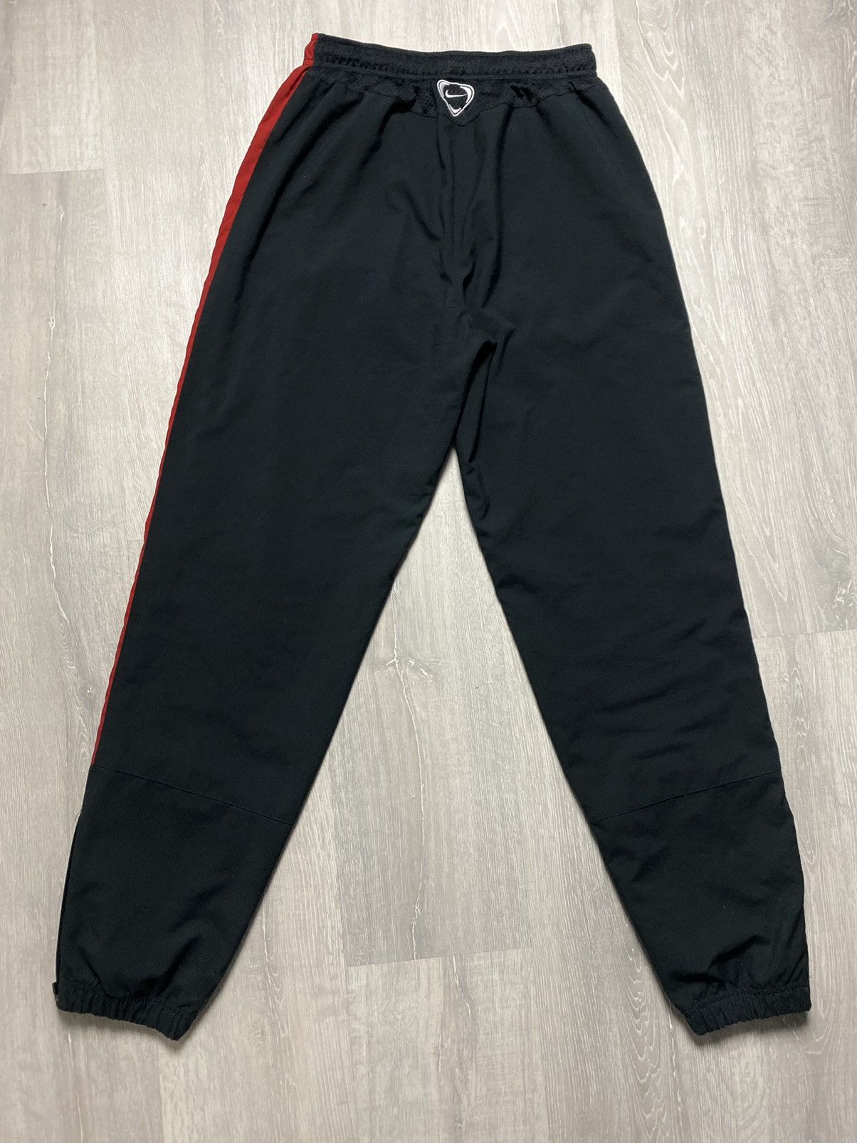 Nike × Vintage Nike vintage black red track pants small swoosh Size US 30 / EU 46 - 6 Thumbnail