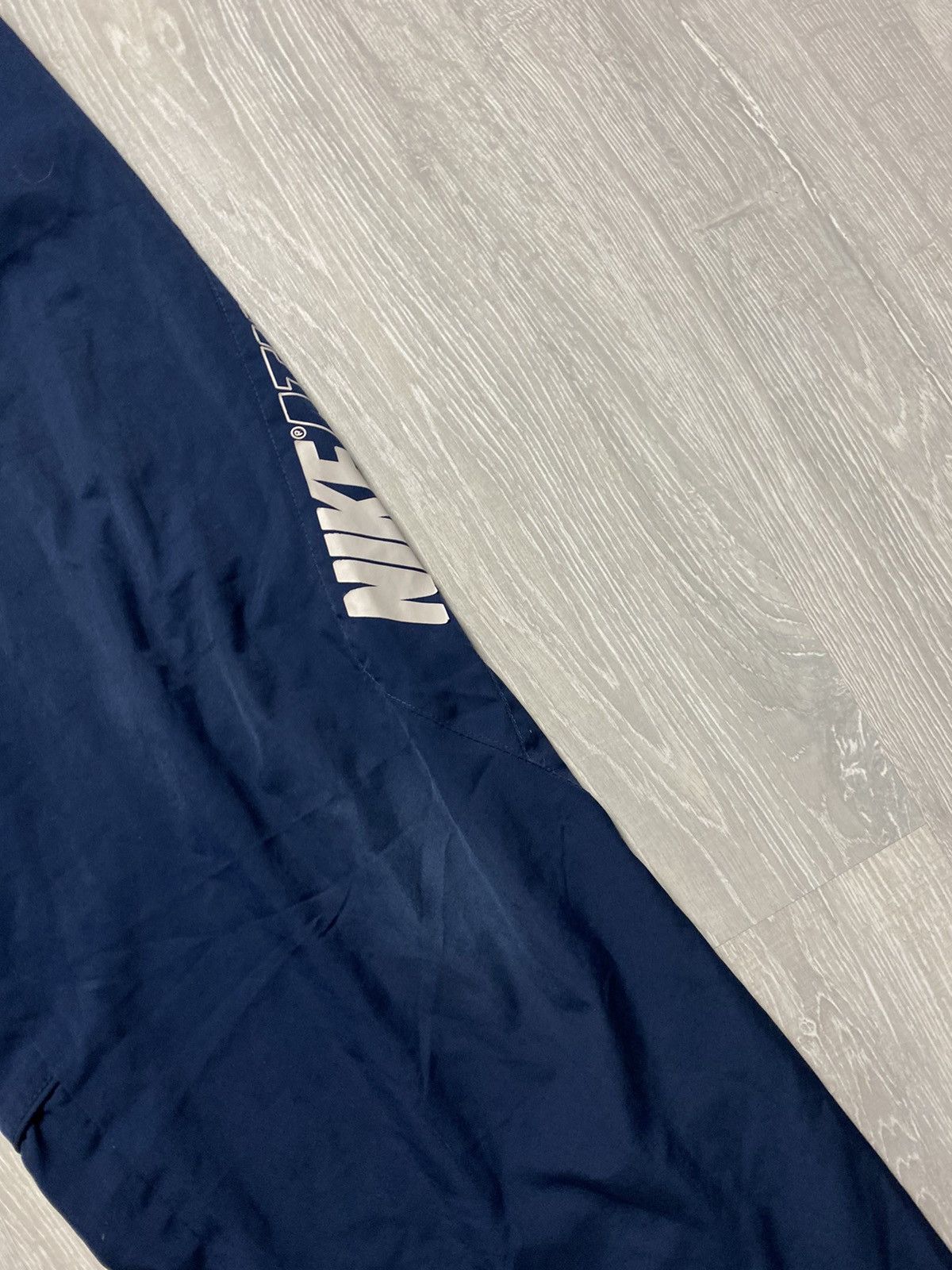 Nike Nike vintage navy track pants small swoosh 2000s Athletic 72 Size US 28 / EU 44 - 4 Thumbnail