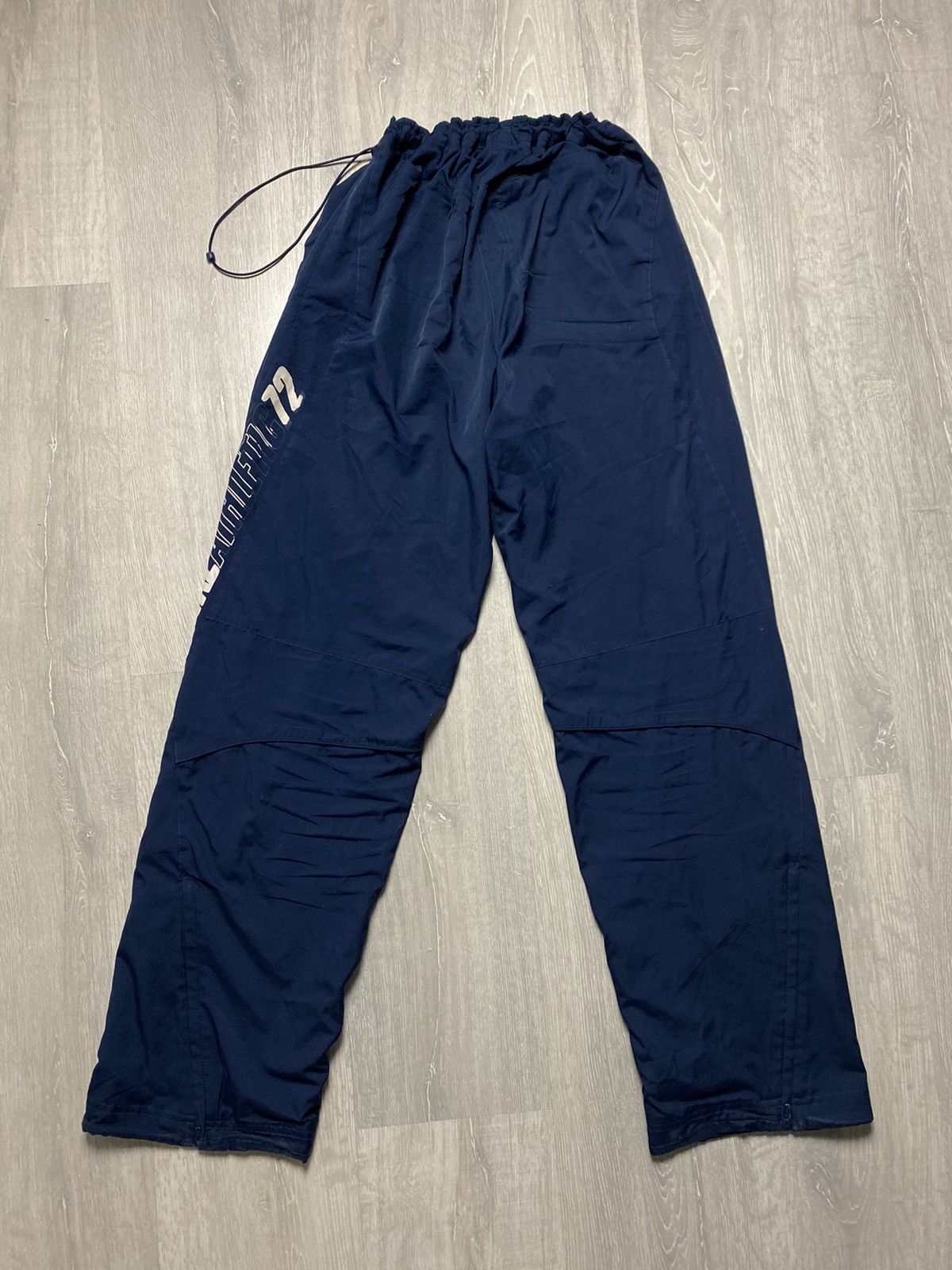 Nike Nike vintage navy track pants small swoosh 2000s Athletic 72 Size US 28 / EU 44 - 7 Thumbnail