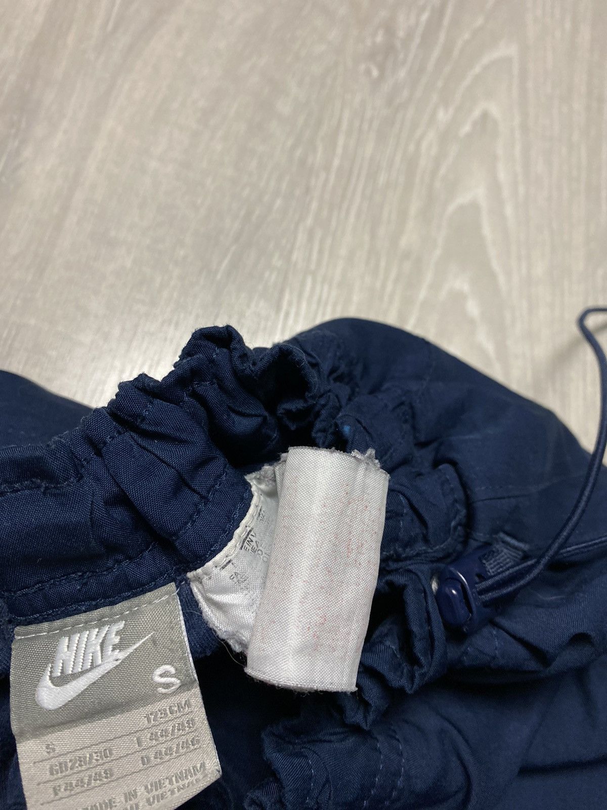 Nike Nike vintage navy track pants small swoosh 2000s Athletic 72 Size US 28 / EU 44 - 6 Thumbnail