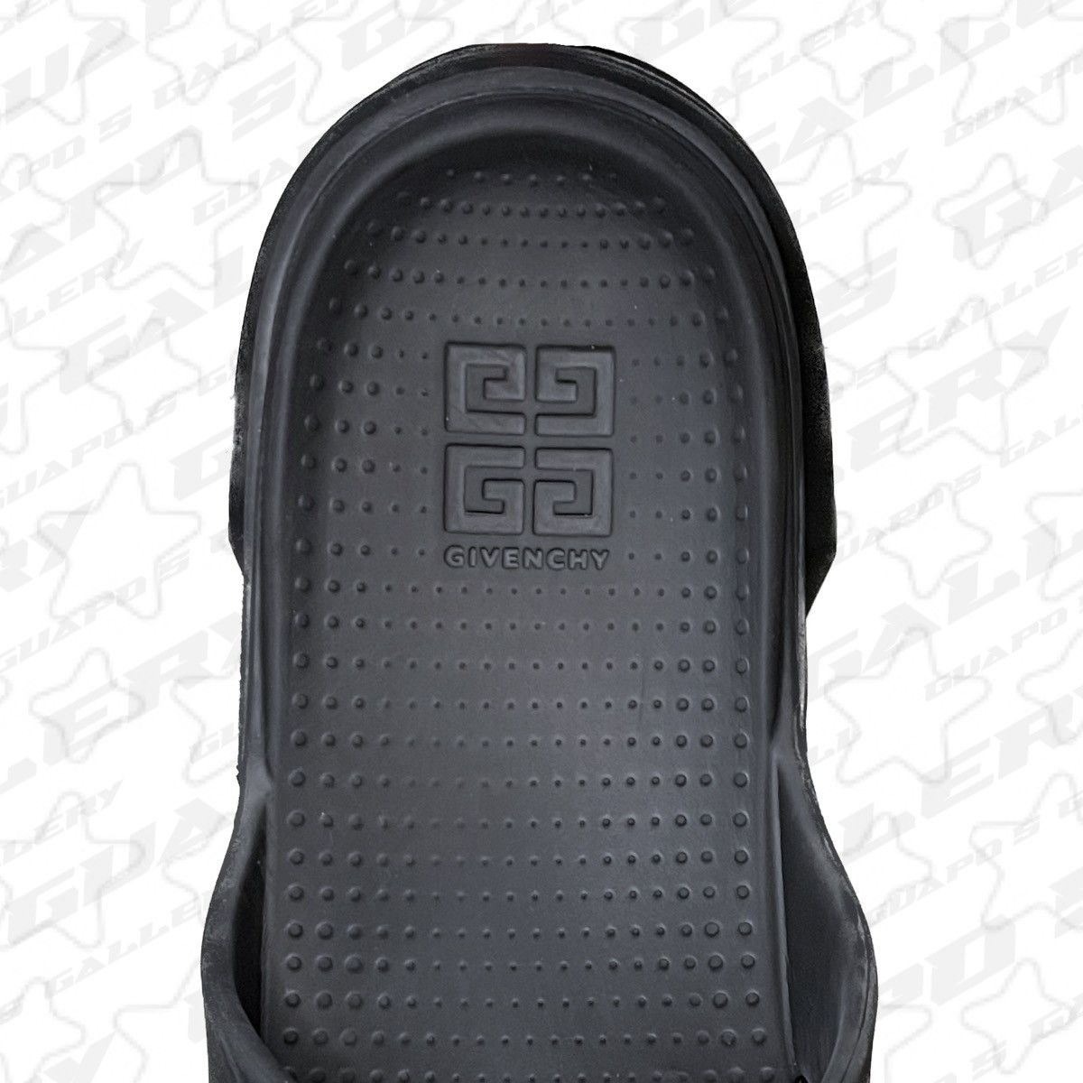 Givenchy × MMW Givenchy Marshmallow Slides Size US 9 / EU 42 - 6 Thumbnail