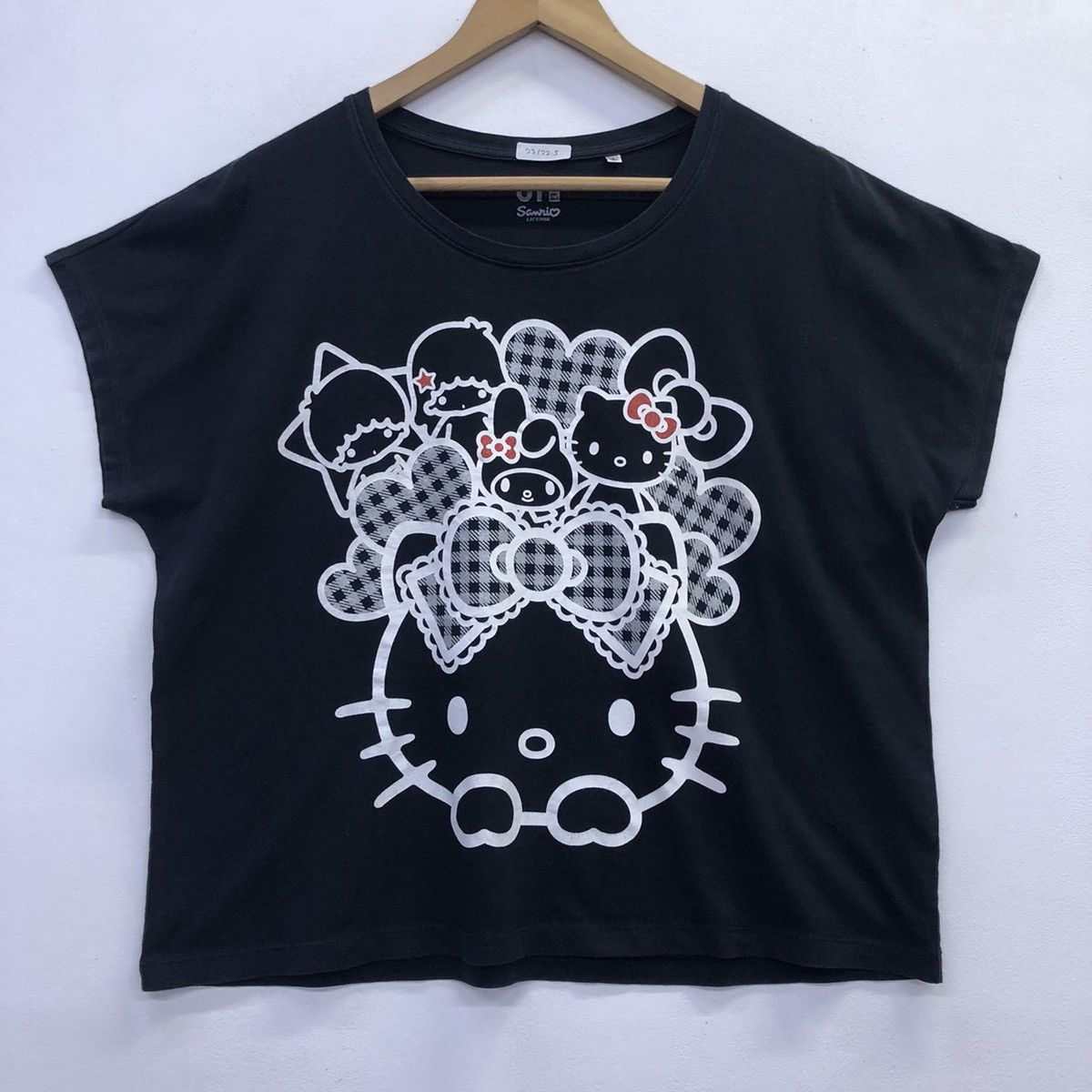 Cartoon Network ‘Hello Kitty by Sanrio x Uniqli T- shirt Size L / US 10 / IT 46 - 2 Thumbnail