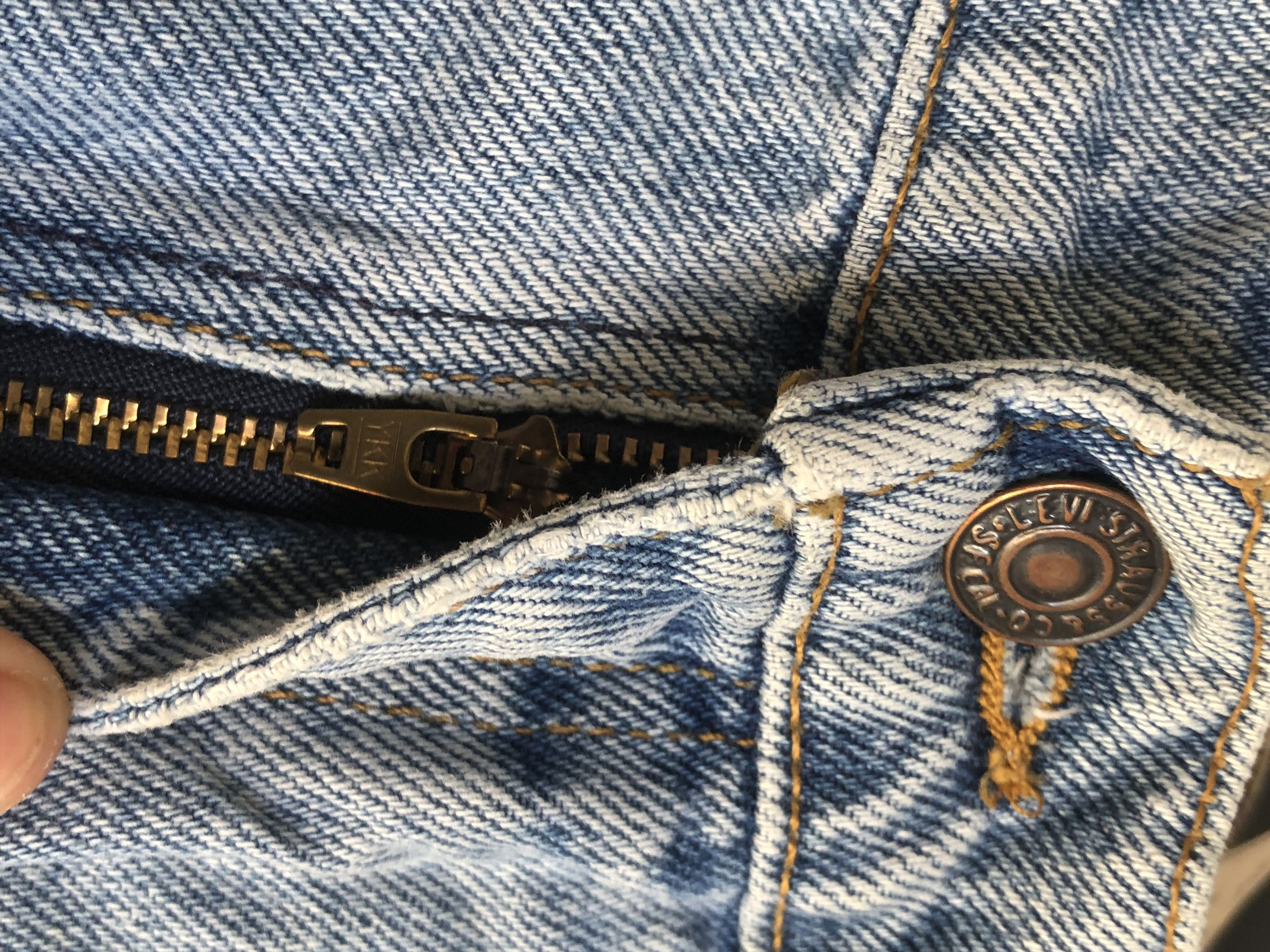 Levi's Vintage Levis 551 Tapered Leg Jeans 33x30 -L643 Size US 33 - 5 Thumbnail