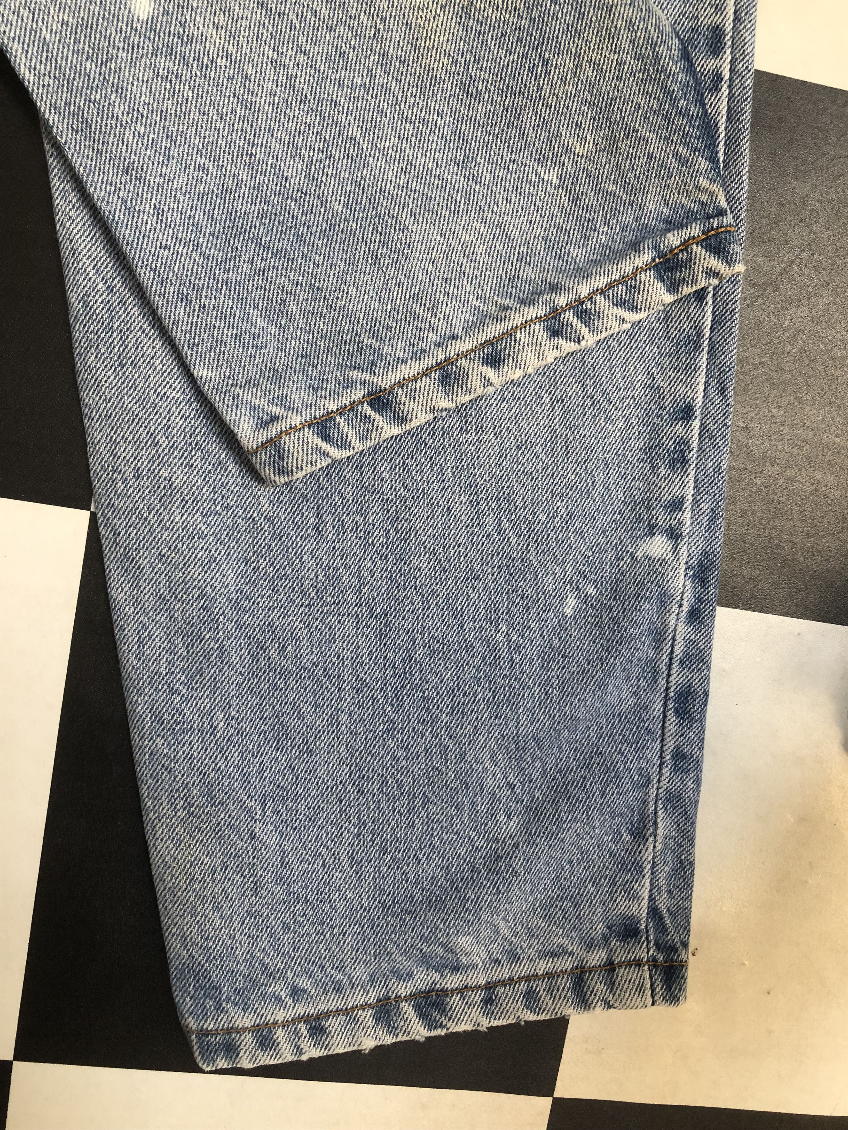 Levi's Vintage Levis 551 Tapered Leg Jeans 33x30 -L643 Size US 33 - 9 Thumbnail