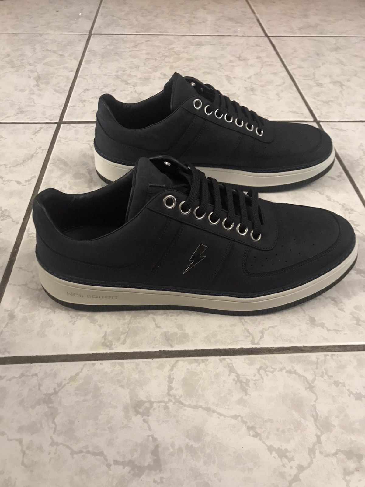 Neil Barrett Neil Barrett navy sneakers Size US 11 / EU 44 - 2 Thumbnail
