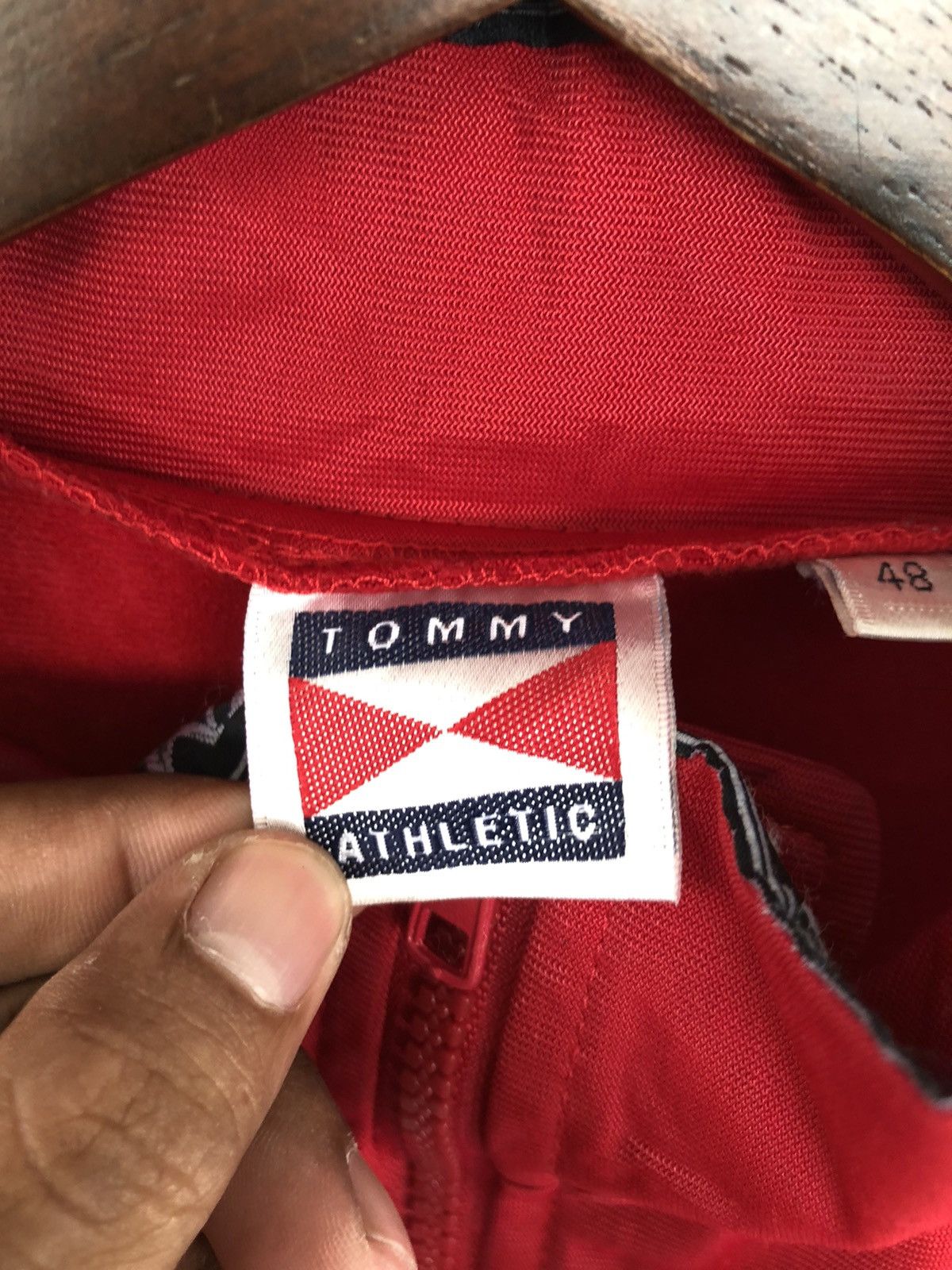 Tommy Hilfiger Vintage Tommy Hilfiger Jacket Size US L / EU 52-54 / 3 - 6 Thumbnail