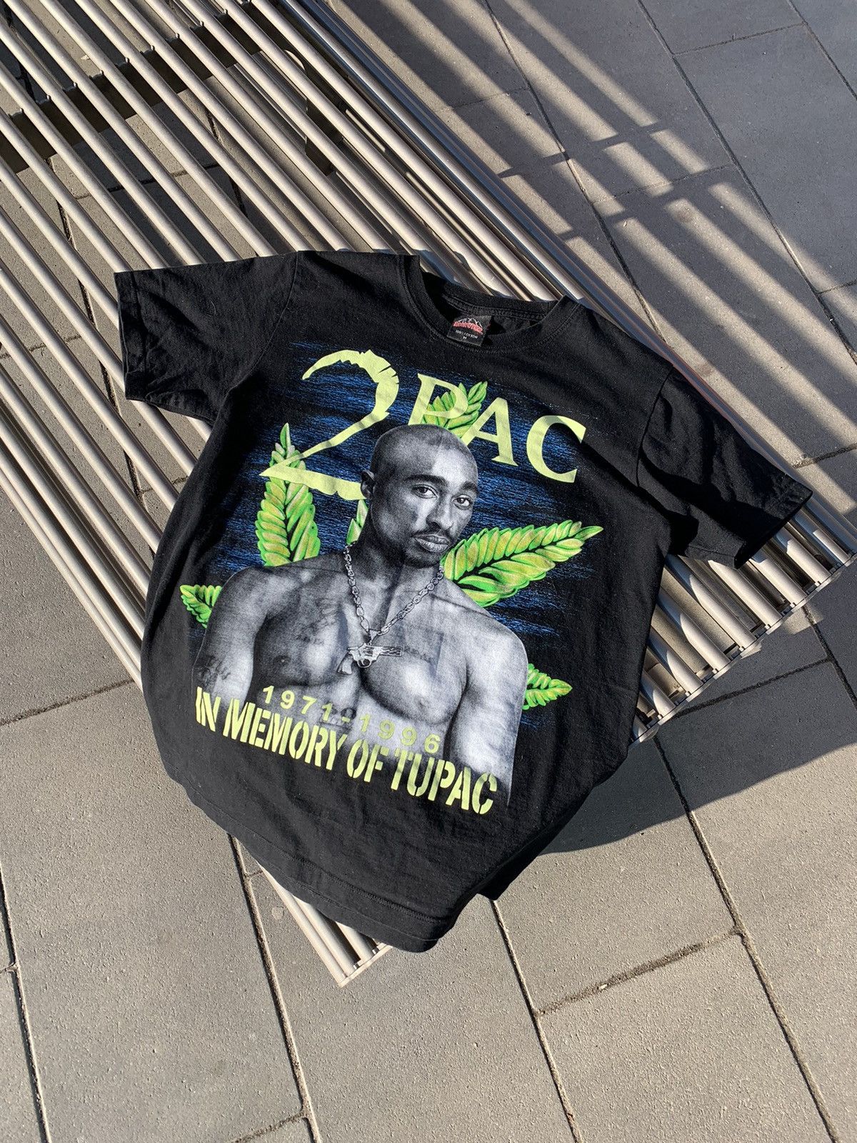 Vintage Y2K 2Pac Tupac Shakur Rap T-shirt