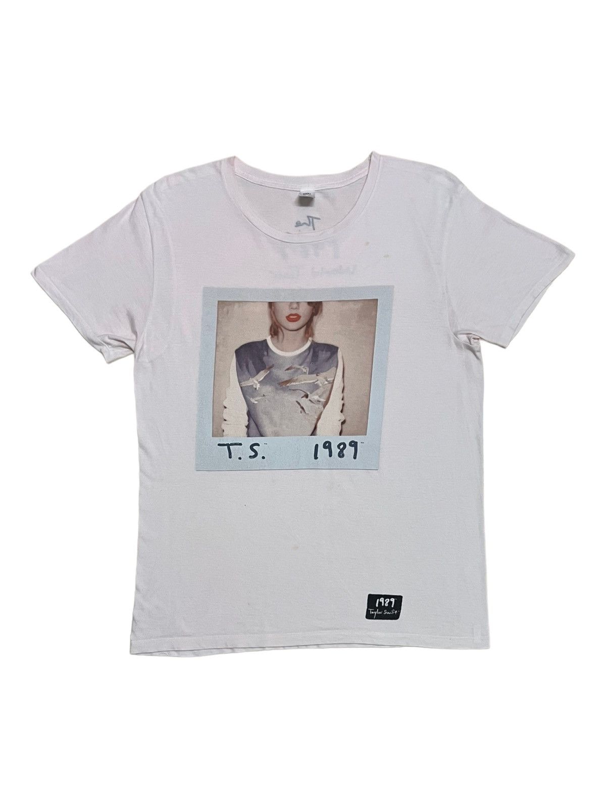 Band Tees Artist Taylor Swift American Singer The 1989 World Tour Tee ...