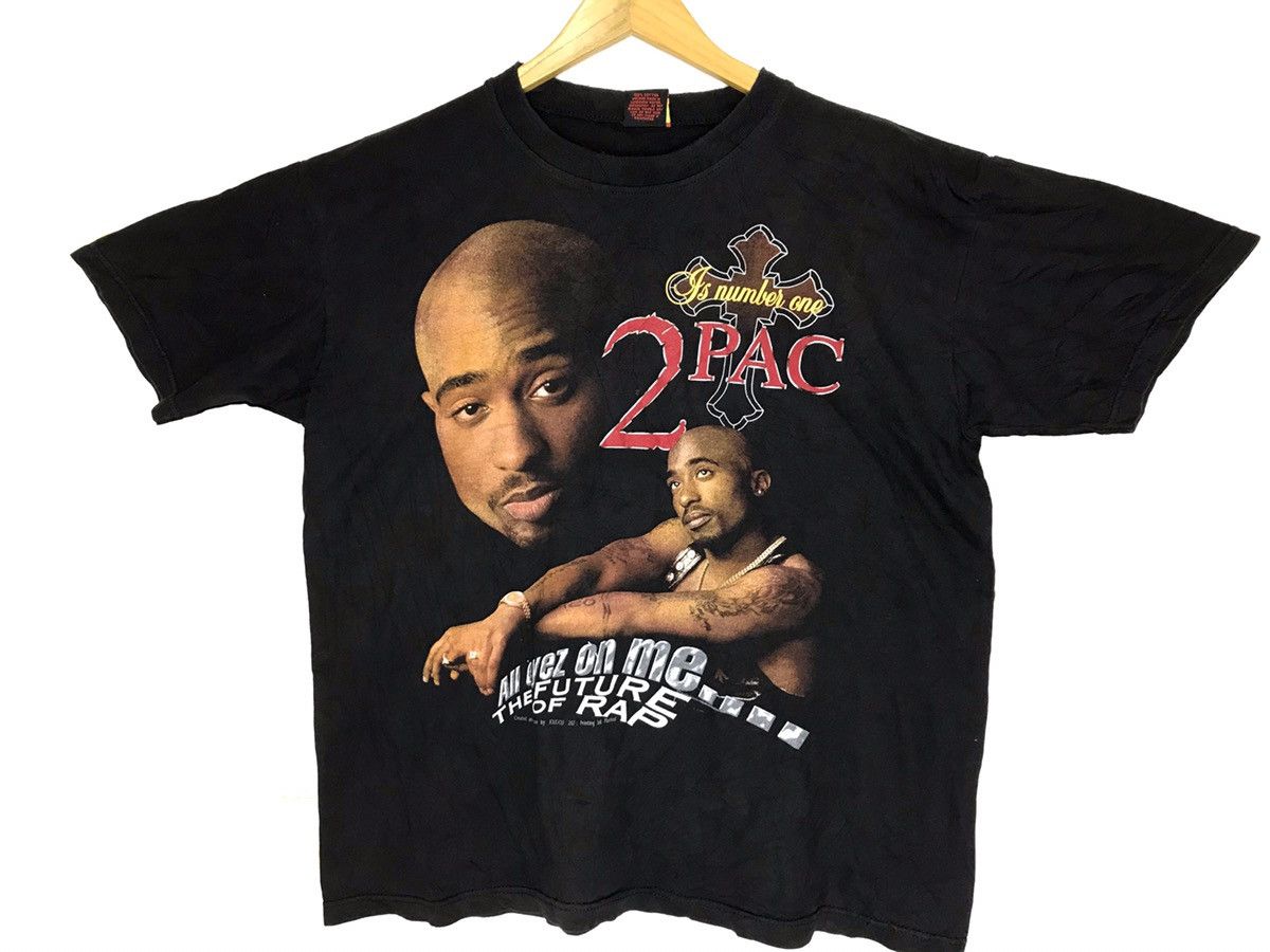 Band Tees × Rap Tees × Vintage 2PAC All eyez on me....The Future of Rap Size US L / EU 52-54 / 3 - 1 Thumbnail