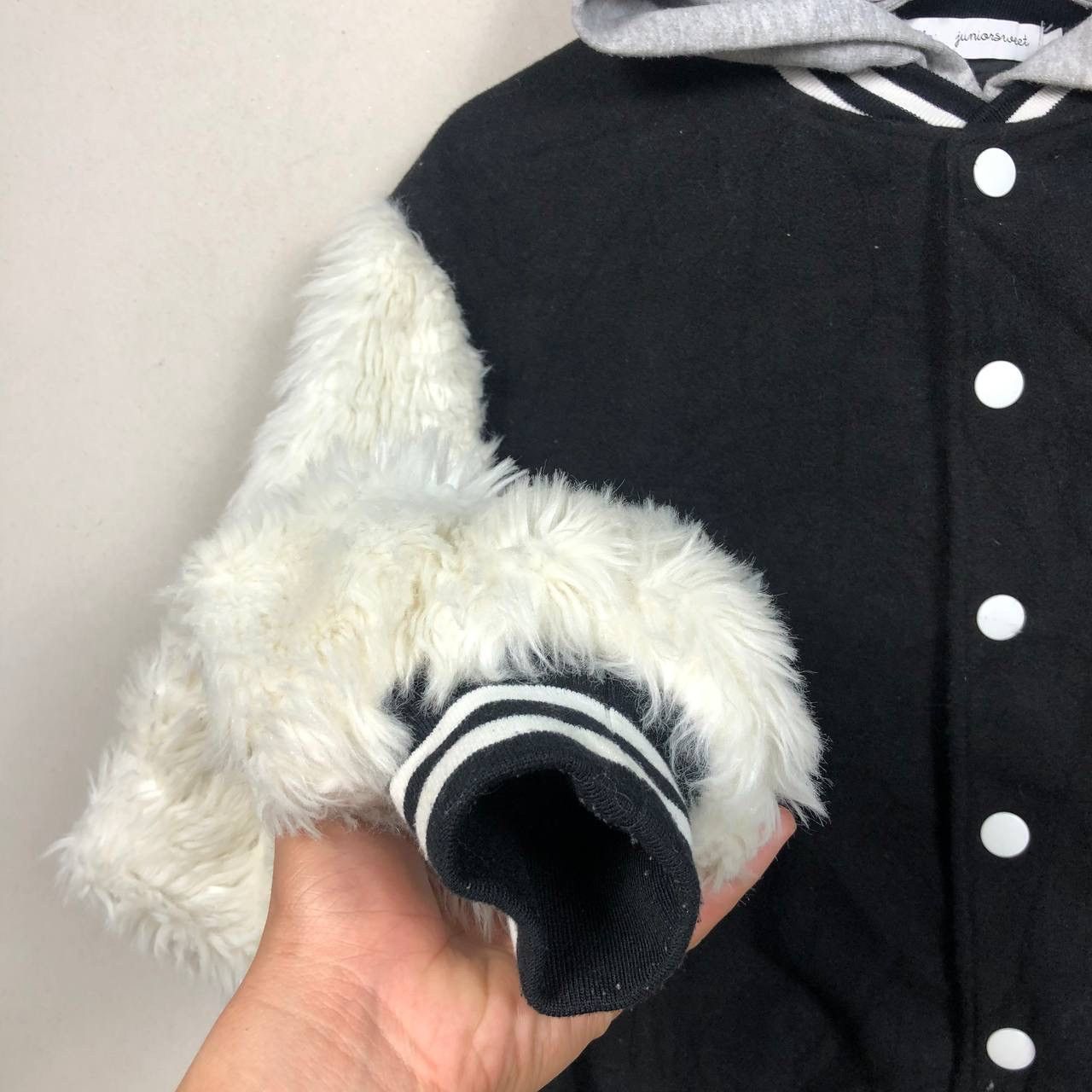 If Six Was Nine × Japanese Brand × Le Grande Bleu (L.G.B.) 2000s Junior Sweet Faux Fur Wool Varsity Jacket Hypebeast Size US M / EU 48-50 / 2 - 6 Thumbnail