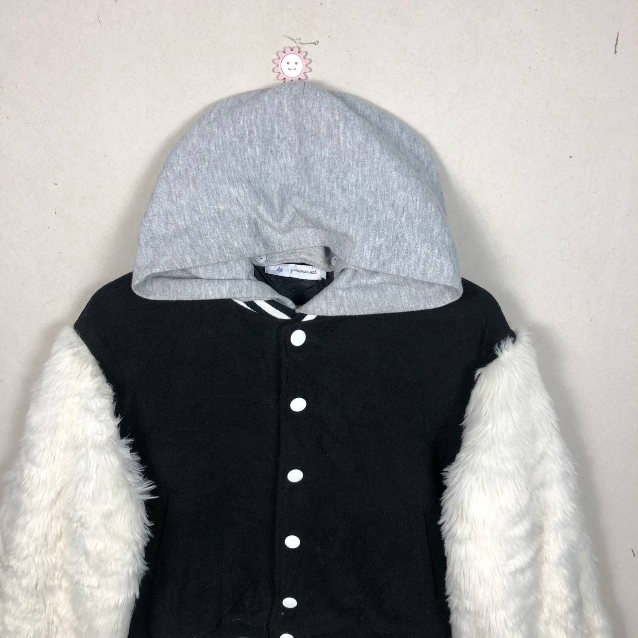 If Six Was Nine × Japanese Brand × Le Grande Bleu (L.G.B.) 2000s Junior Sweet Faux Fur Wool Varsity Jacket Hypebeast Size US M / EU 48-50 / 2 - 4 Thumbnail