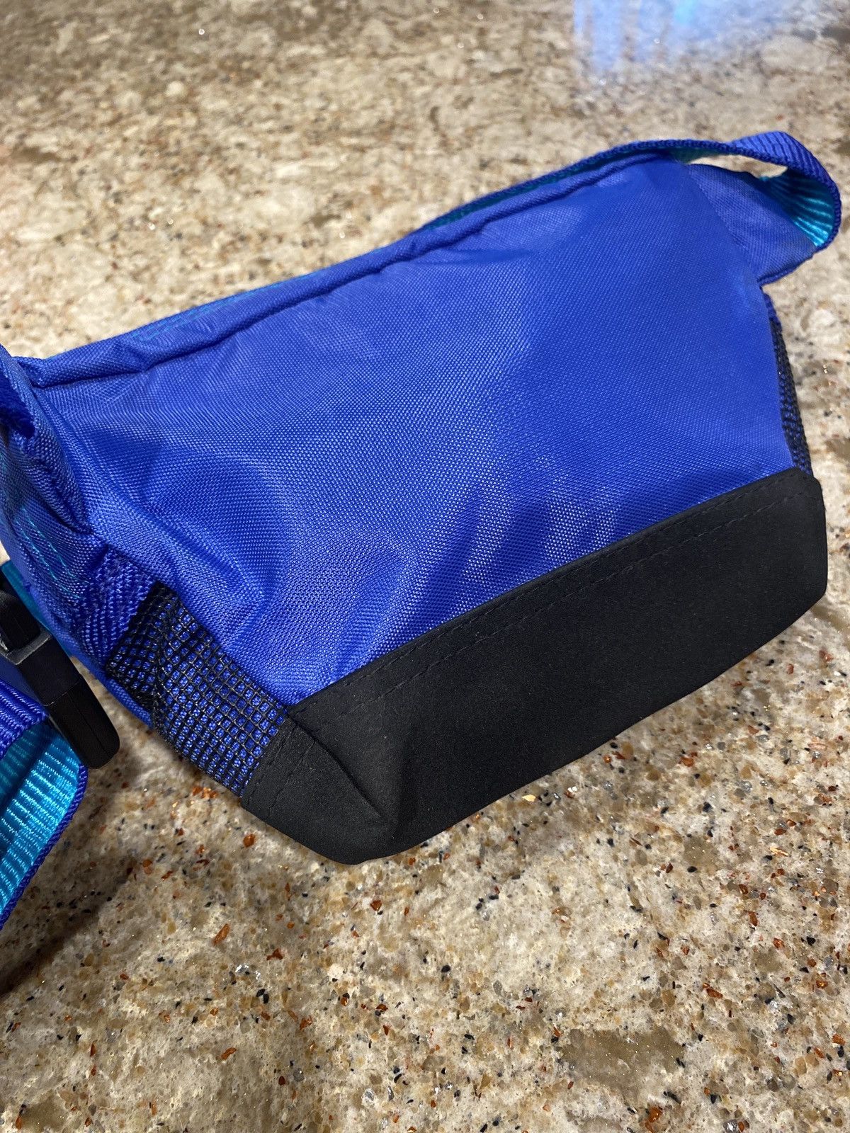 Nike Vintage Nike Fanny Pack Blue Size ONE SIZE - 6 Preview